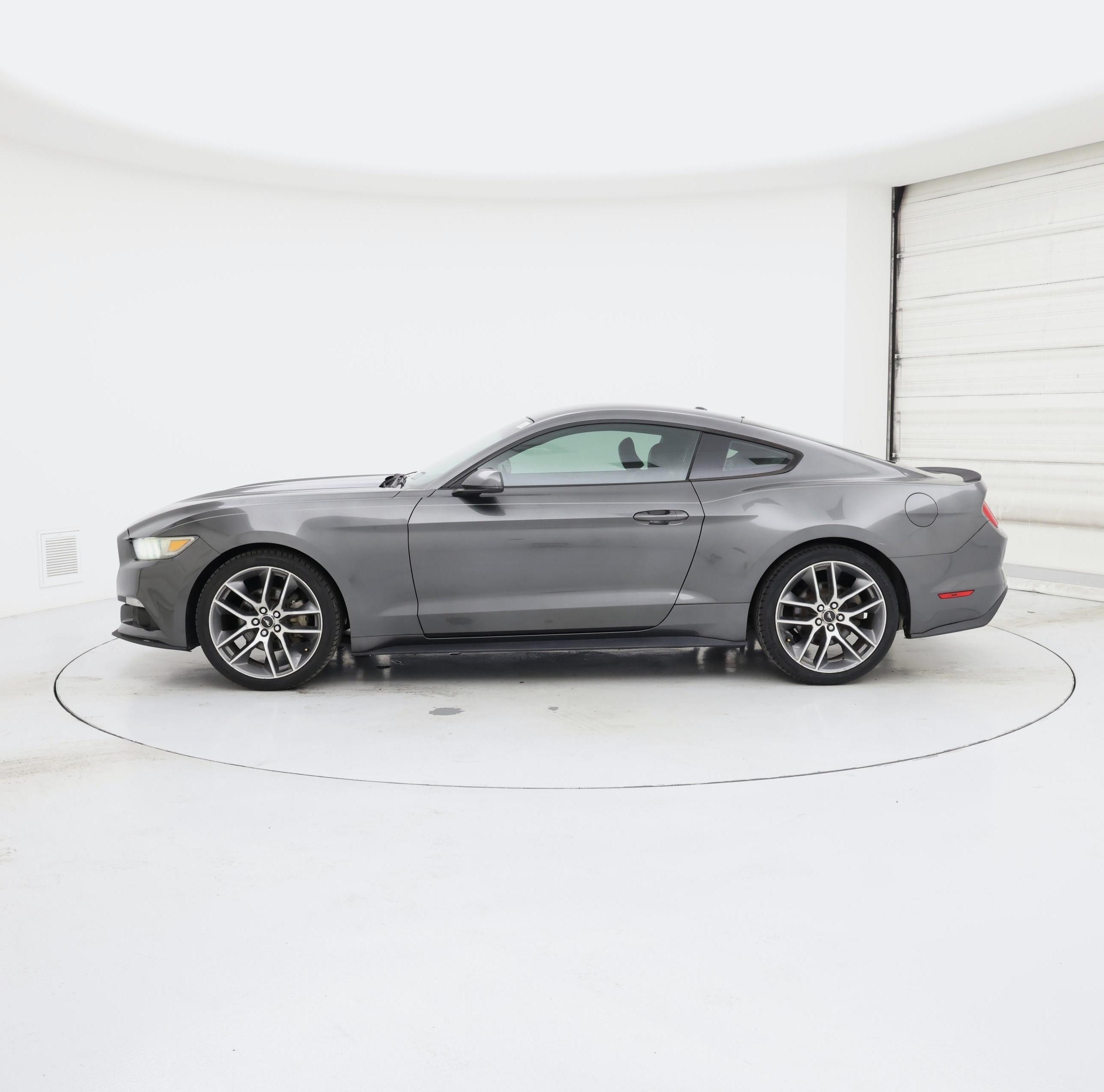Thumbnail: 2015 Ford Mustang - 3