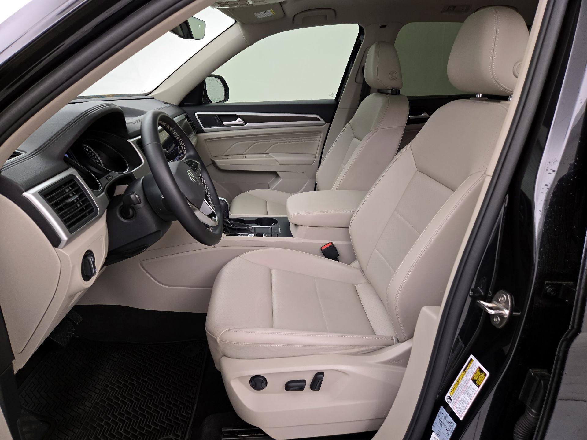 Thumbnail: 2021 Volkswagen Atlas - 11