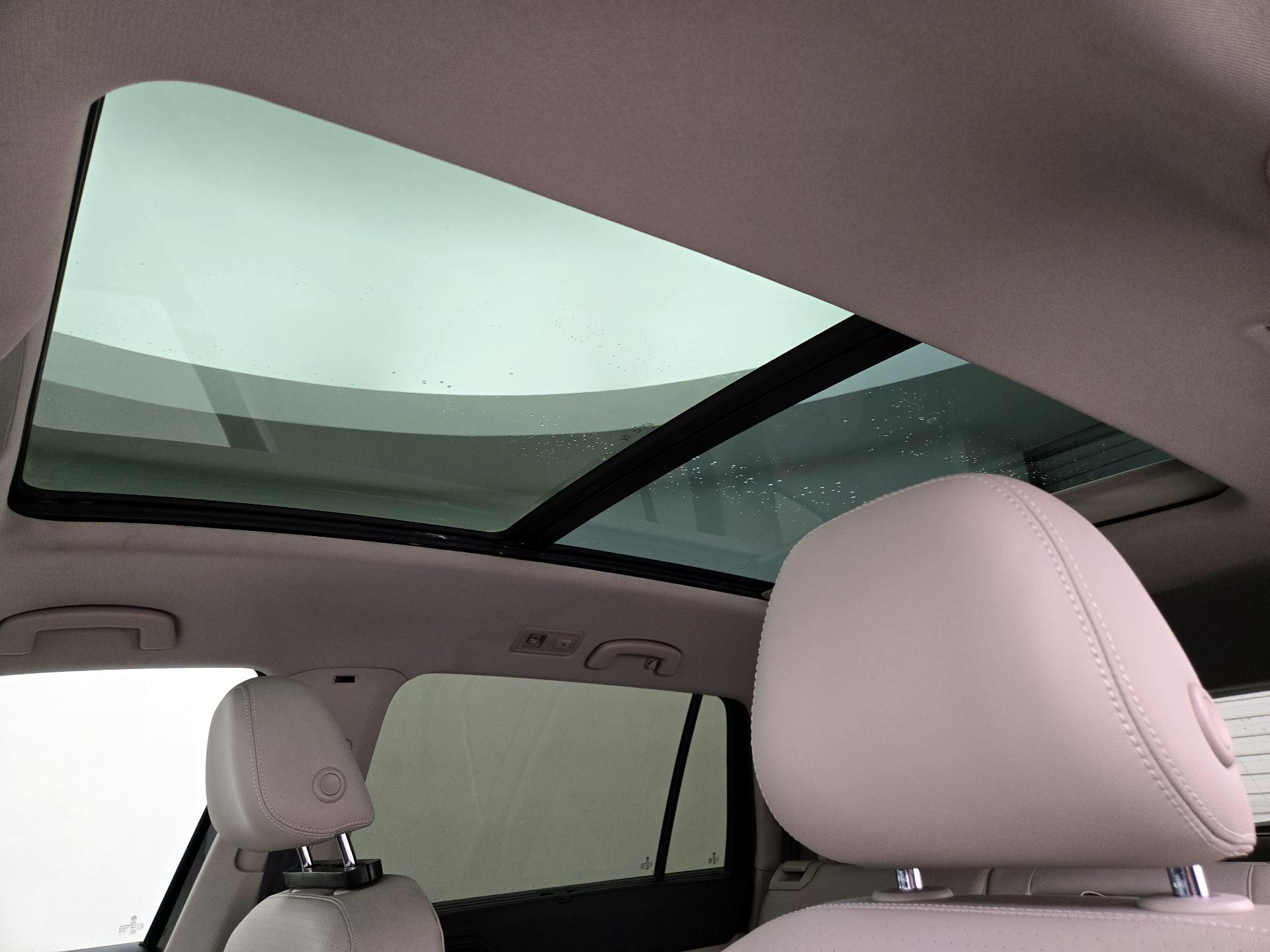 Thumbnail: 2021 Volkswagen Atlas - 19