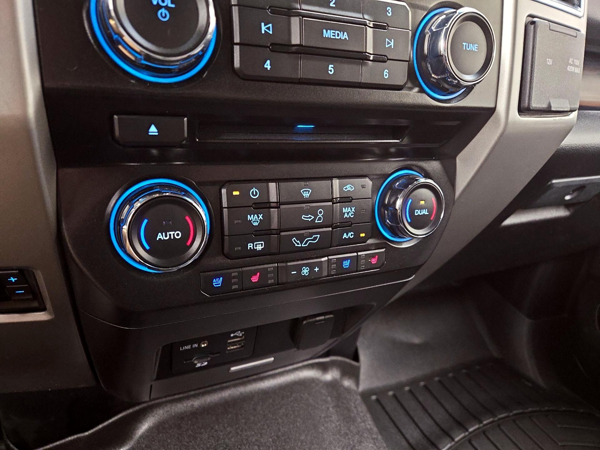 Thumbnail: 2015 Ford F-150 - 16