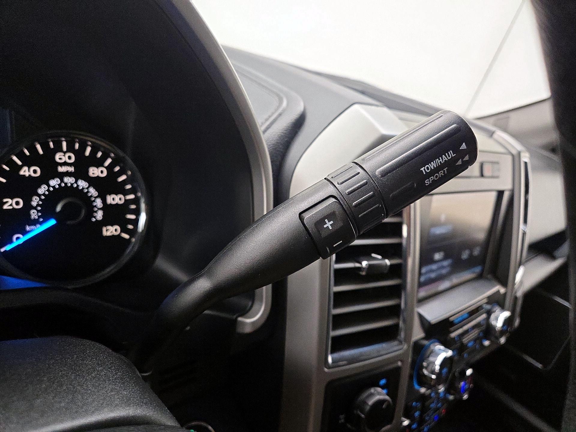 Thumbnail: 2015 Ford F-150 - 17