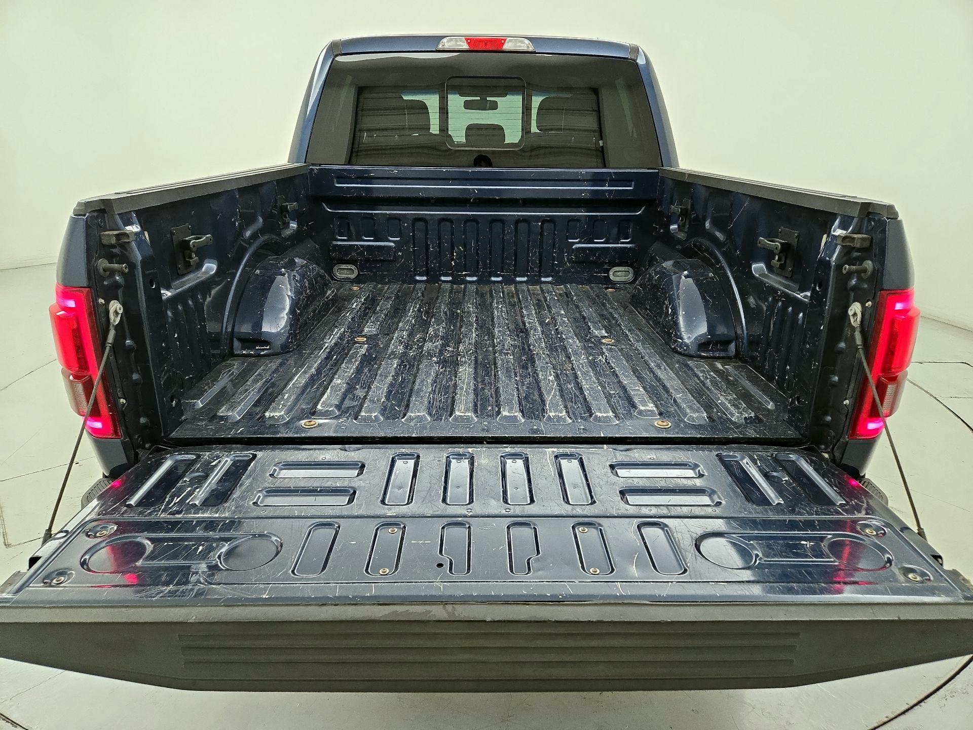 Thumbnail: 2015 Ford F-150 - 20