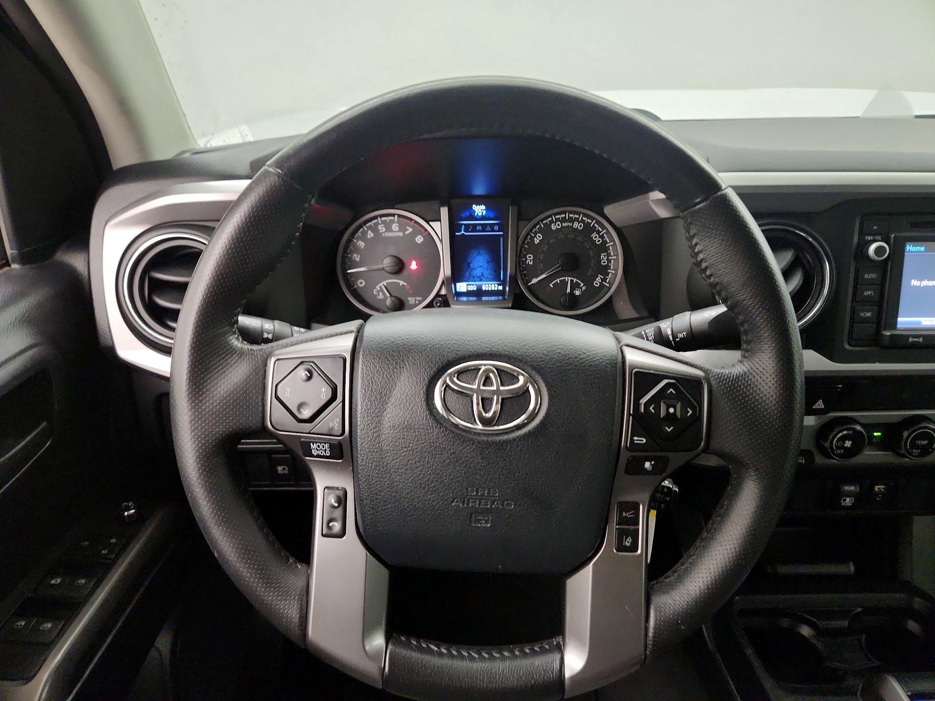 Thumbnail: 2018 Toyota Tacoma - 10