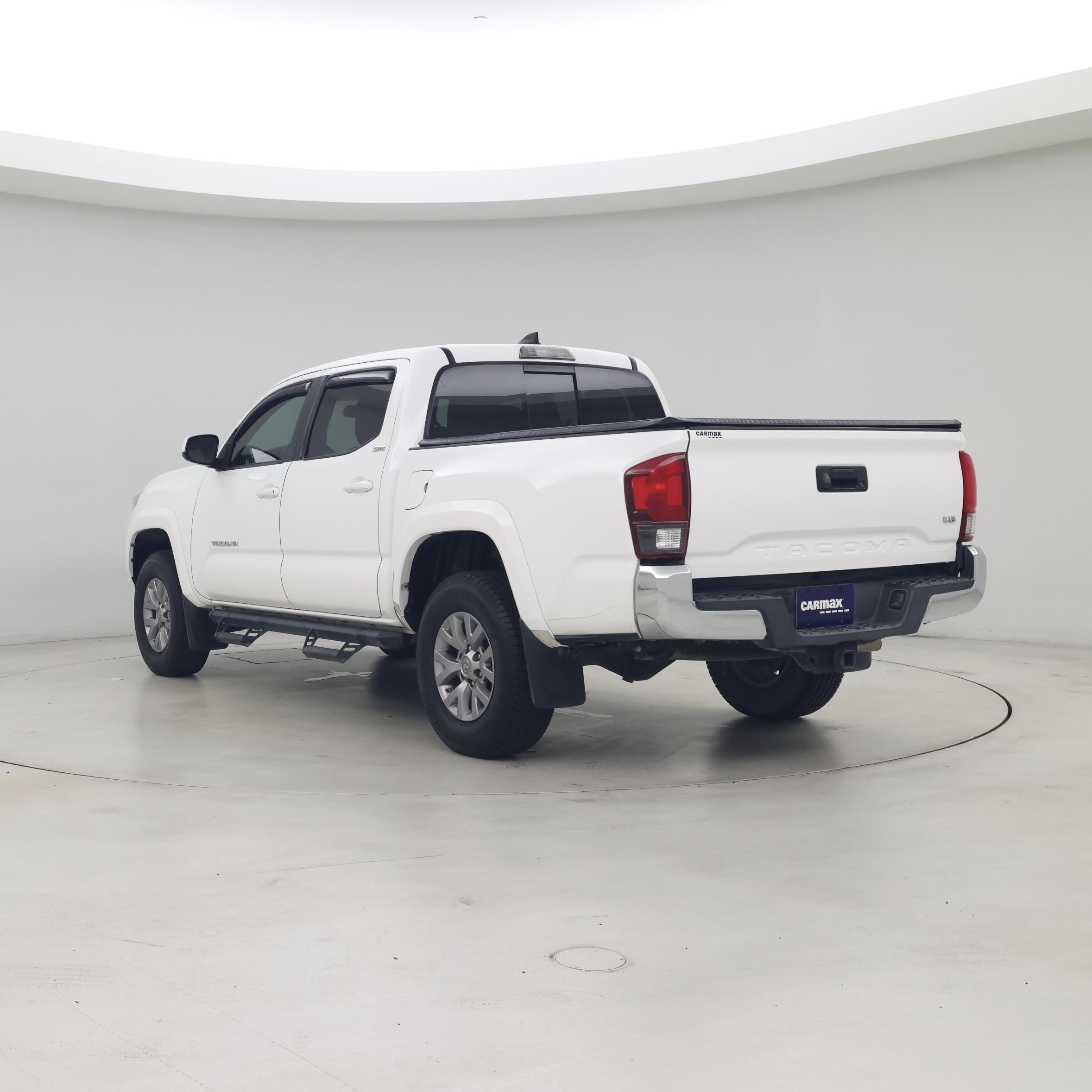 Thumbnail: 2018 Toyota Tacoma - 2