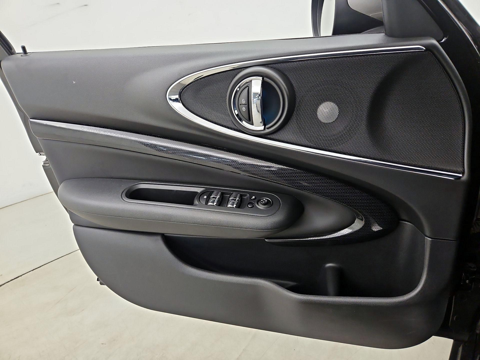 Thumbnail: 2020 MINI Cooper Clubman - 12