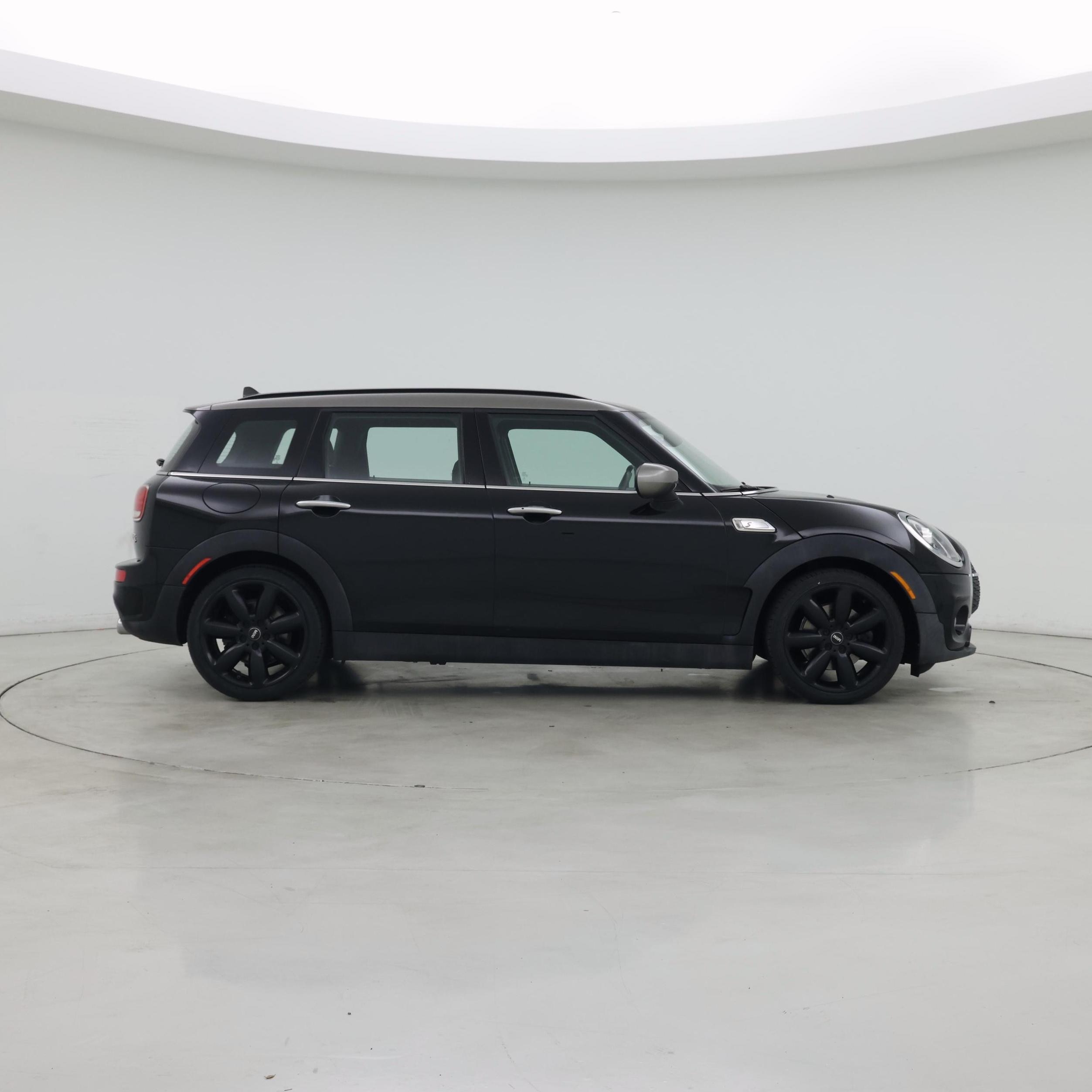 Thumbnail: 2020 MINI Cooper Clubman - 7
