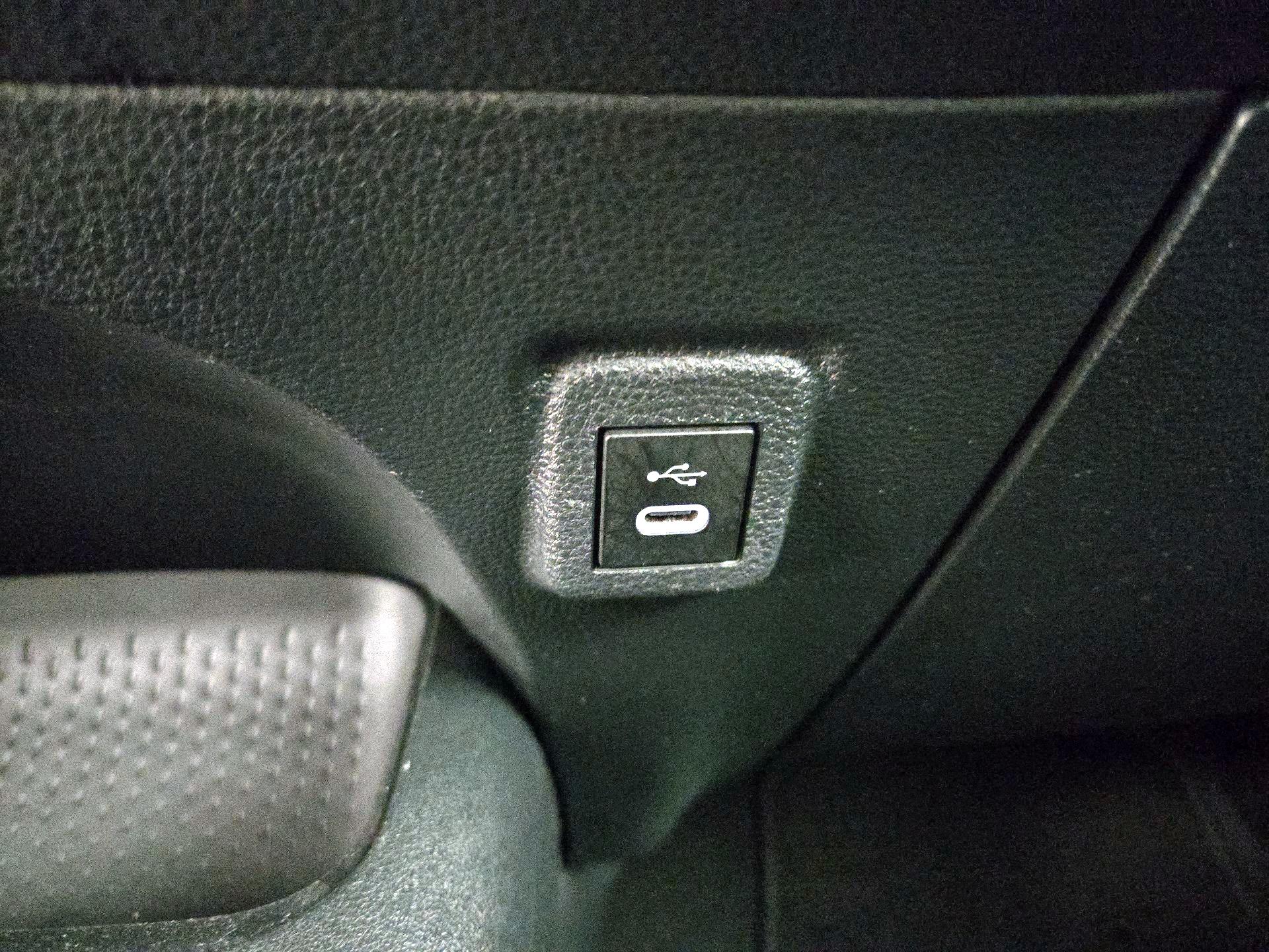 Thumbnail: 2024 Toyota Corolla - 18