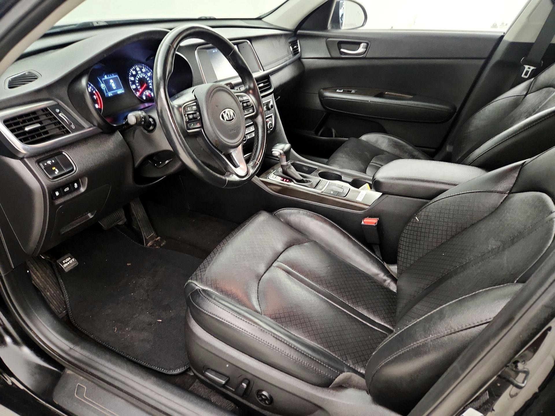 Thumbnail: 2018 Kia Optima - 11