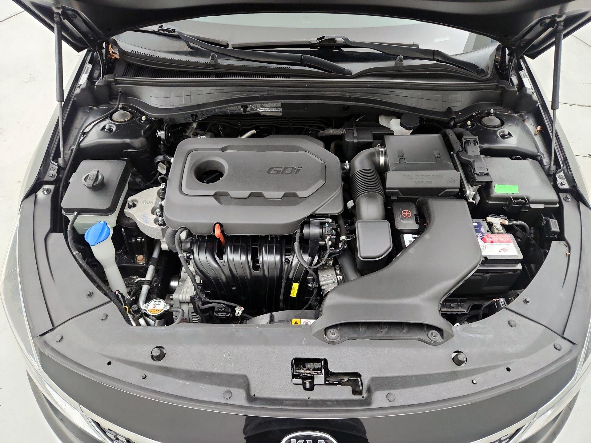 Thumbnail: 2018 Kia Optima - 17