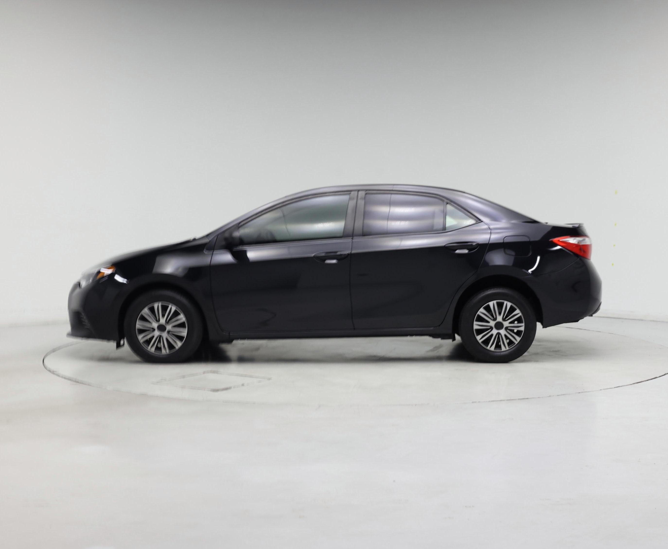 Thumbnail: 2016 Toyota Corolla - 3
