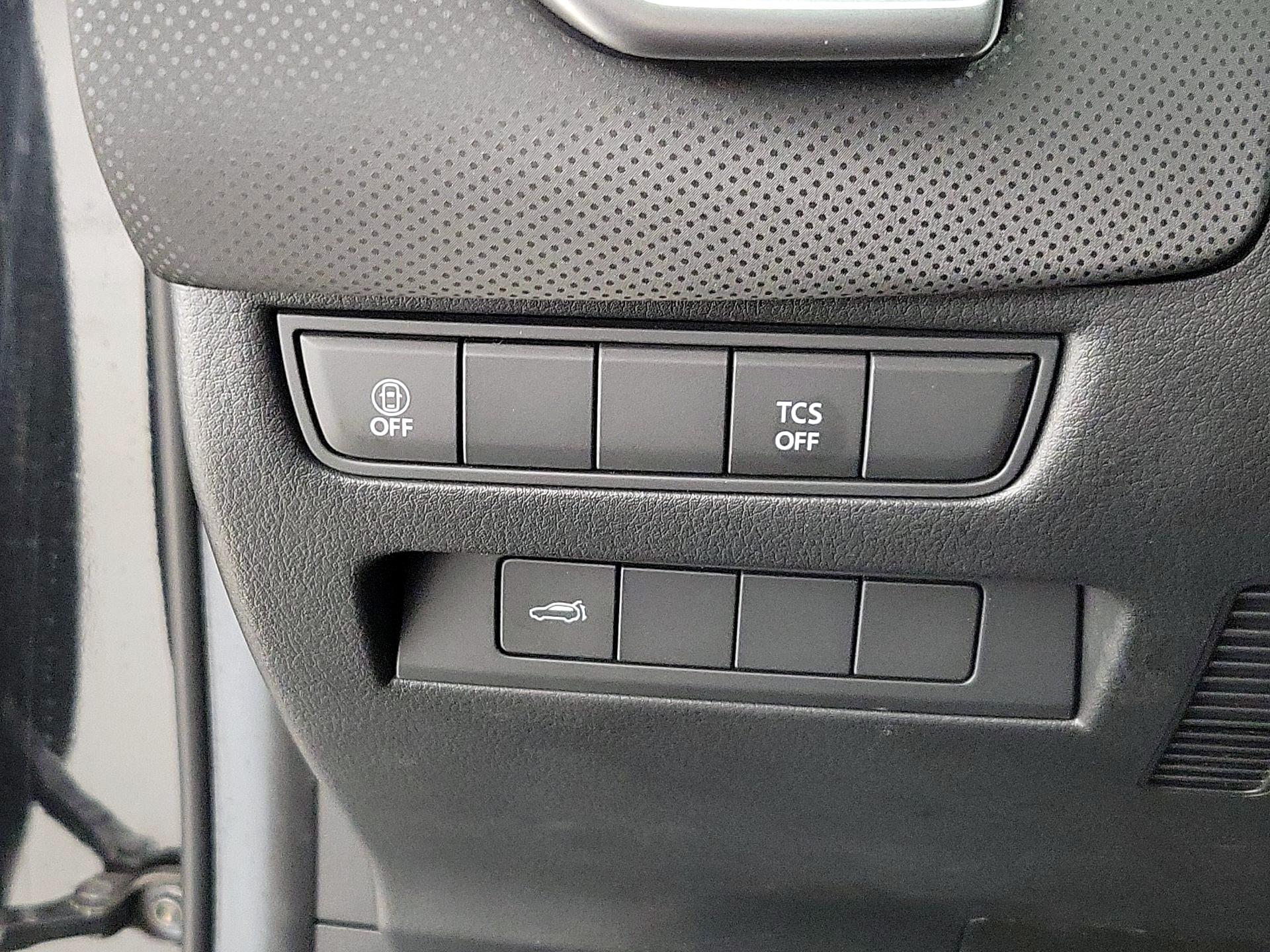 Thumbnail: 2025 Mazda CX-50 - 13