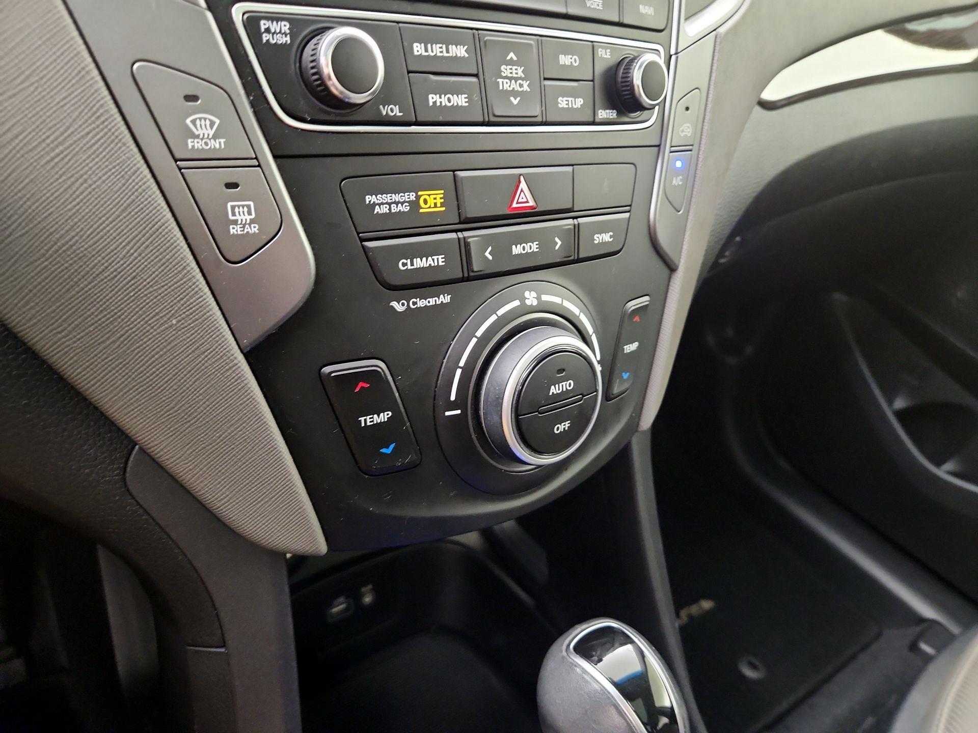 Thumbnail: 2017 Hyundai Santa Fe - 16