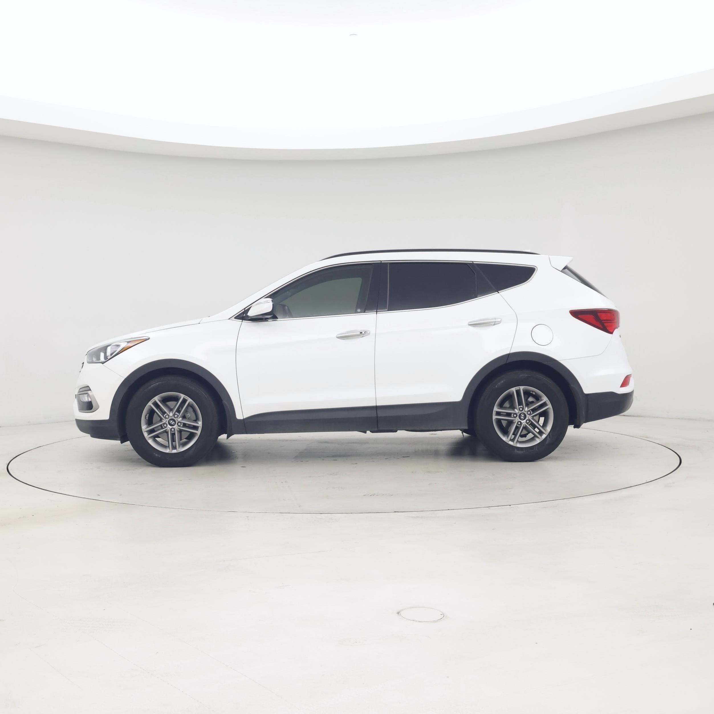 Thumbnail: 2017 Hyundai Santa Fe - 3