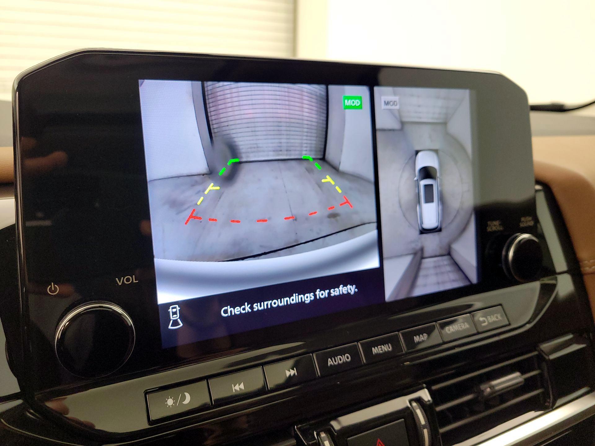 Thumbnail: 2023 Nissan Pathfinder - 15