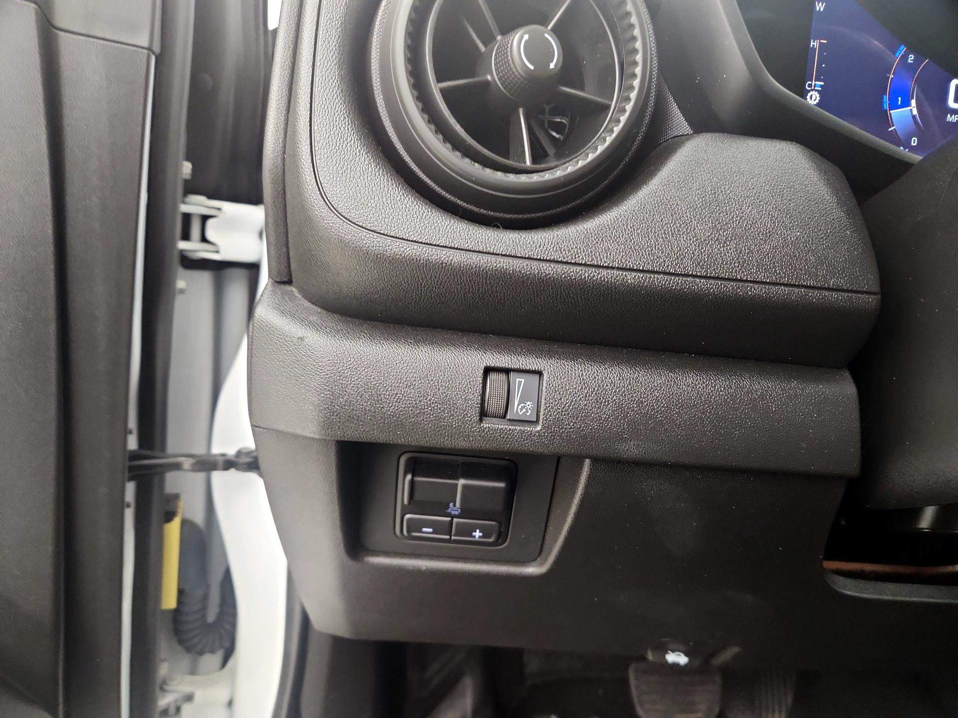 Thumbnail: 2023 Chevrolet Colorado - 13