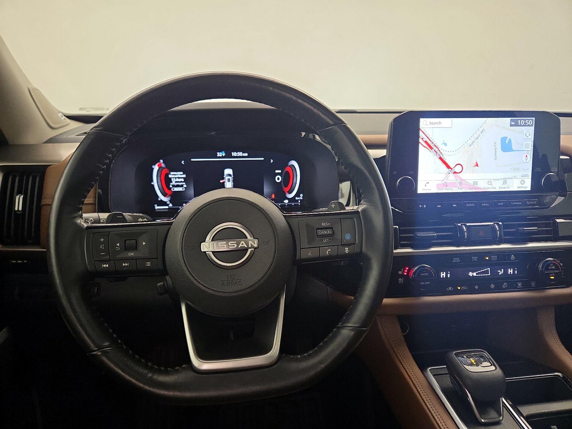 Thumbnail: 2023 Nissan Pathfinder - 10