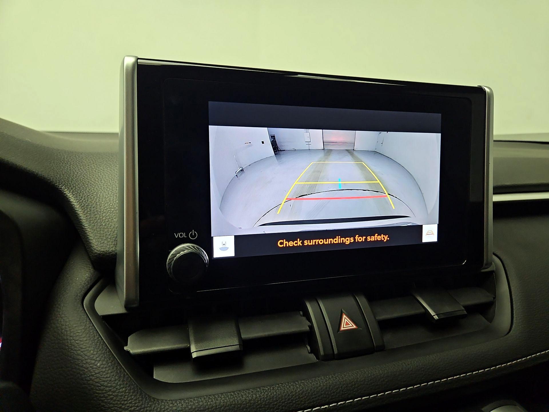 Thumbnail: 2023 Toyota RAV4 - 14