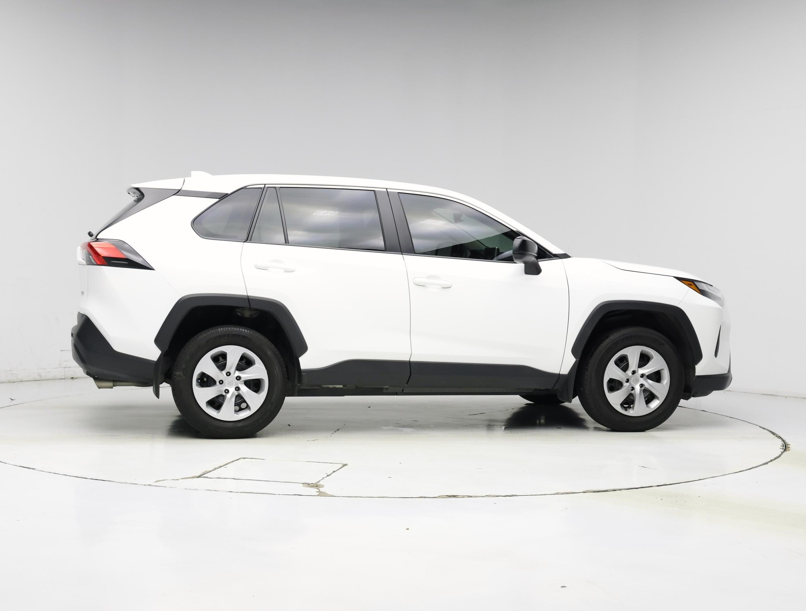 Thumbnail: 2023 Toyota RAV4 - 7