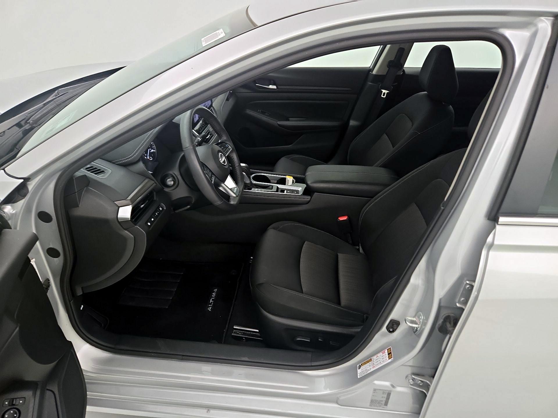 Thumbnail: 2024 Nissan Altima - 11