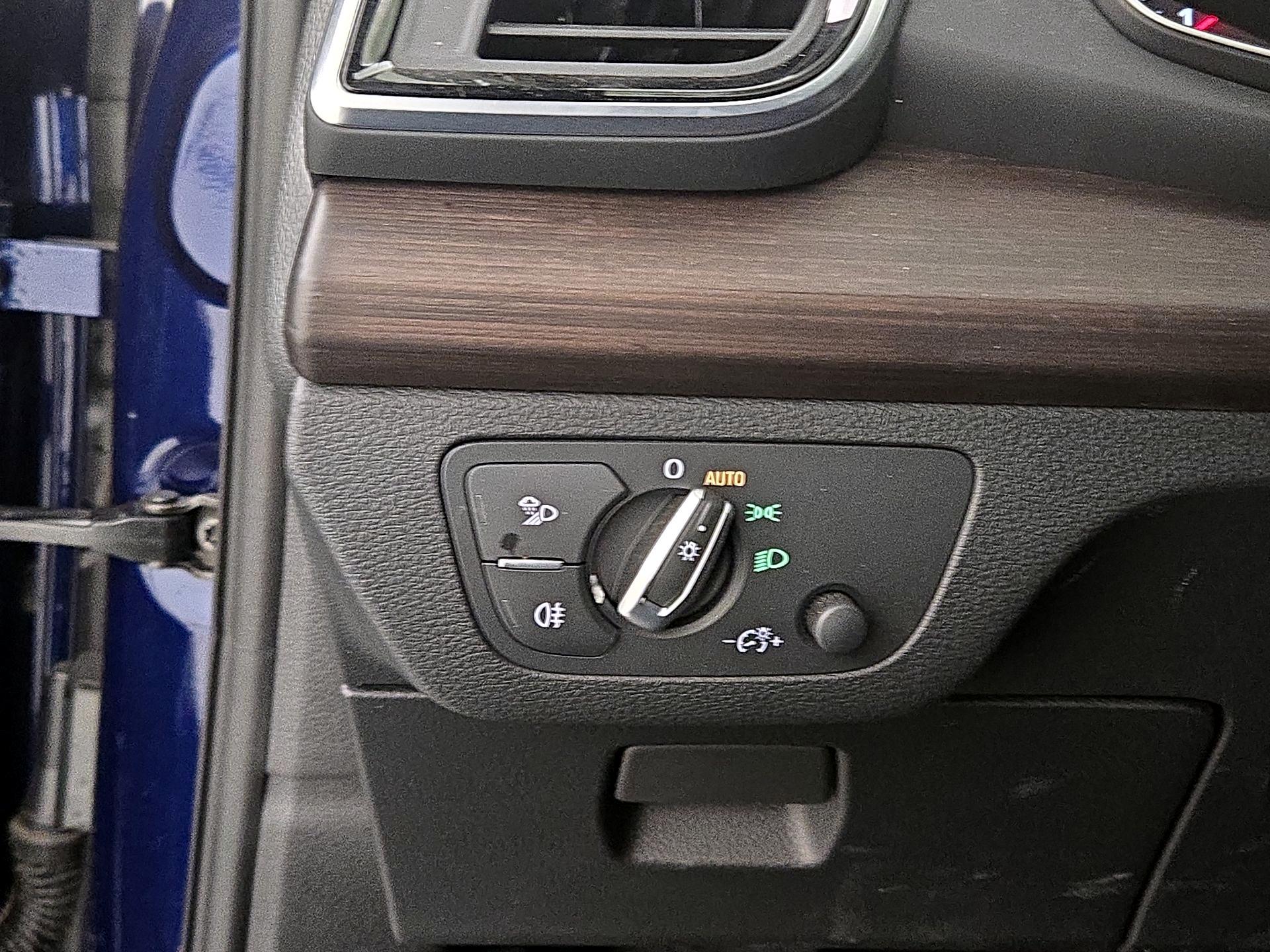 Thumbnail: 2023 Audi Q5 - 13