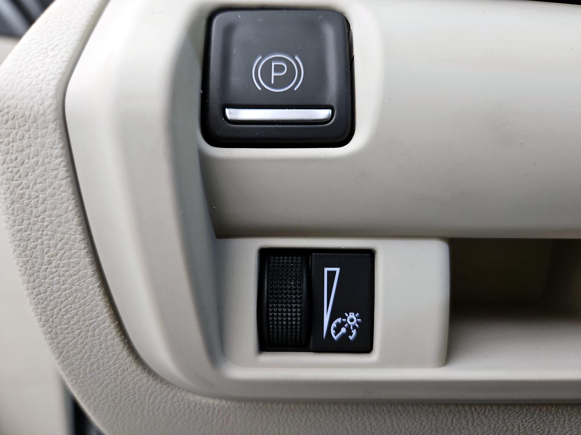 Thumbnail: 2024 Cadillac CT4 - 13