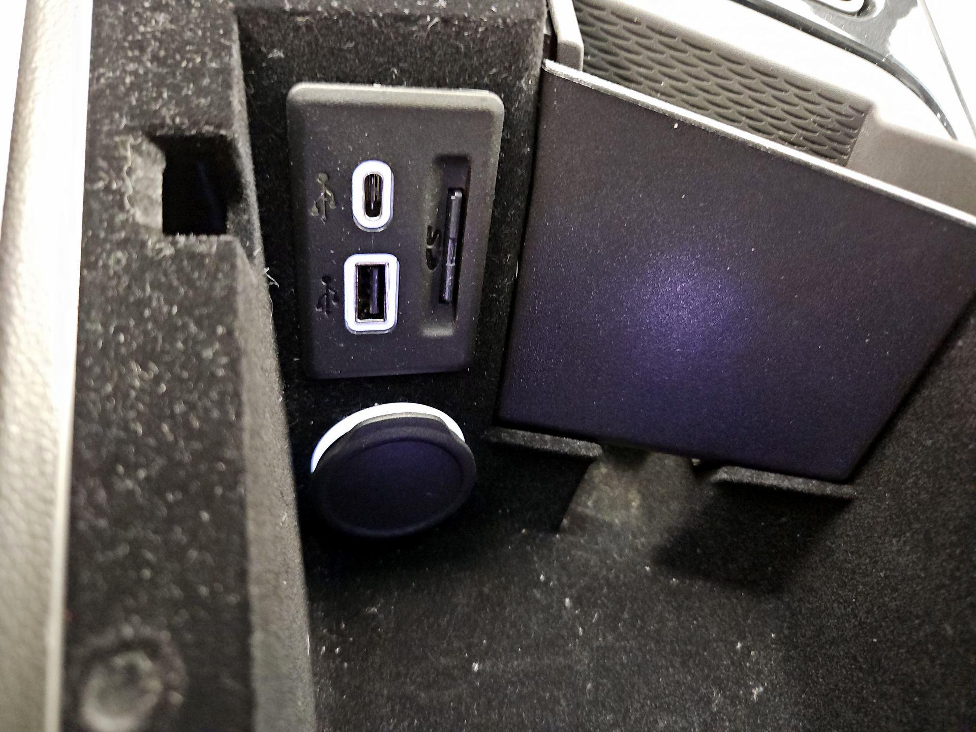 Thumbnail: 2024 Cadillac CT4 - 19