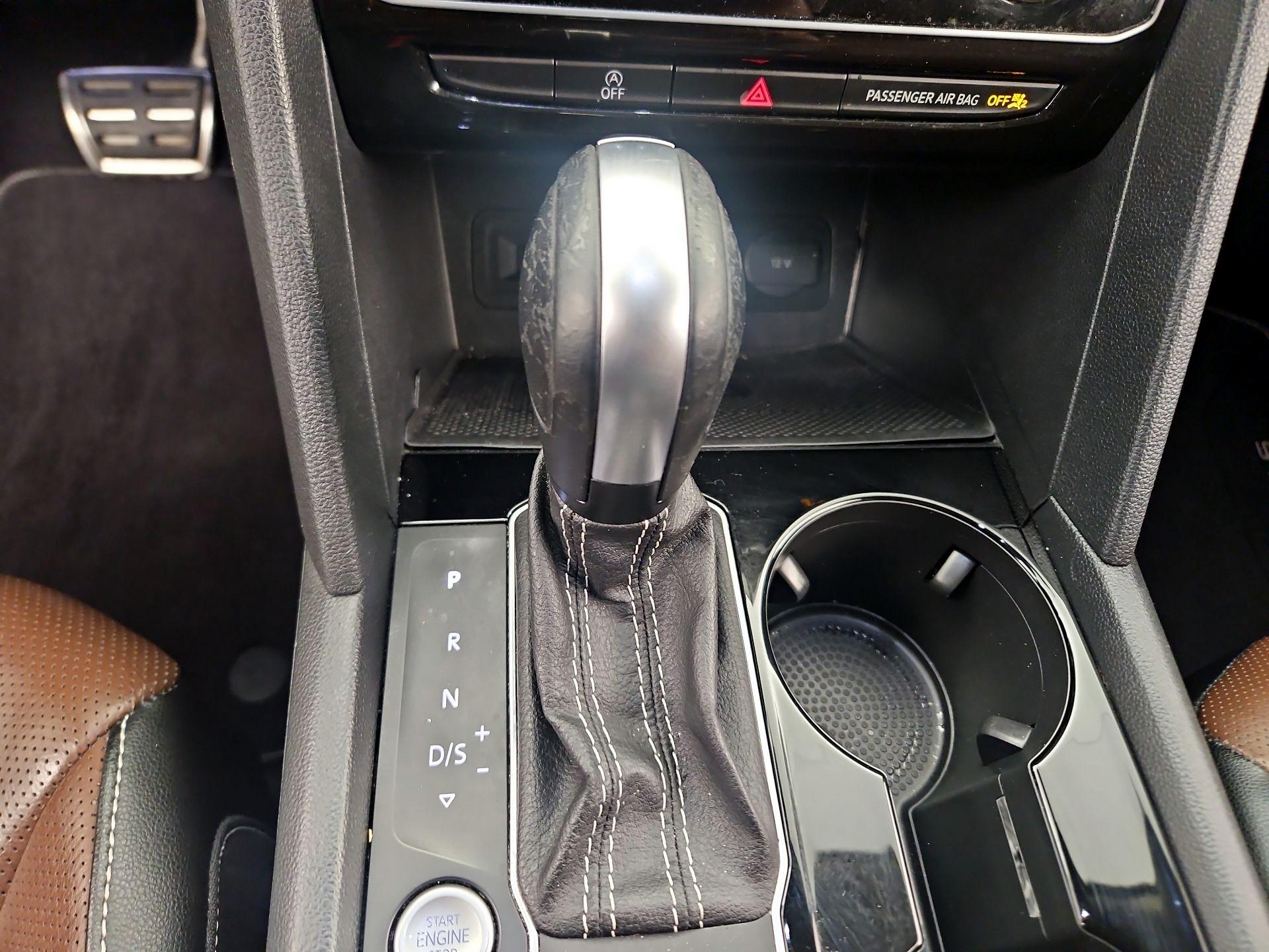 Thumbnail: 2022 Volkswagen Atlas - 18