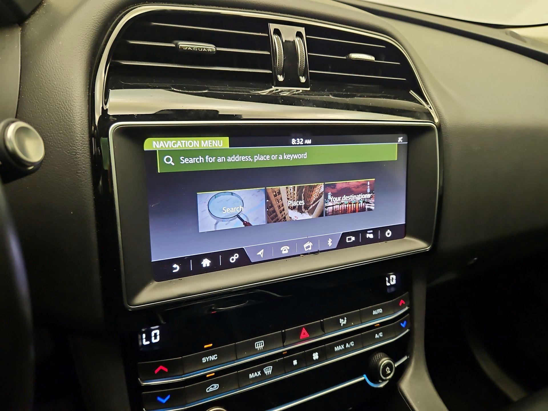 Thumbnail: 2020 Jaguar F-Pace - 14