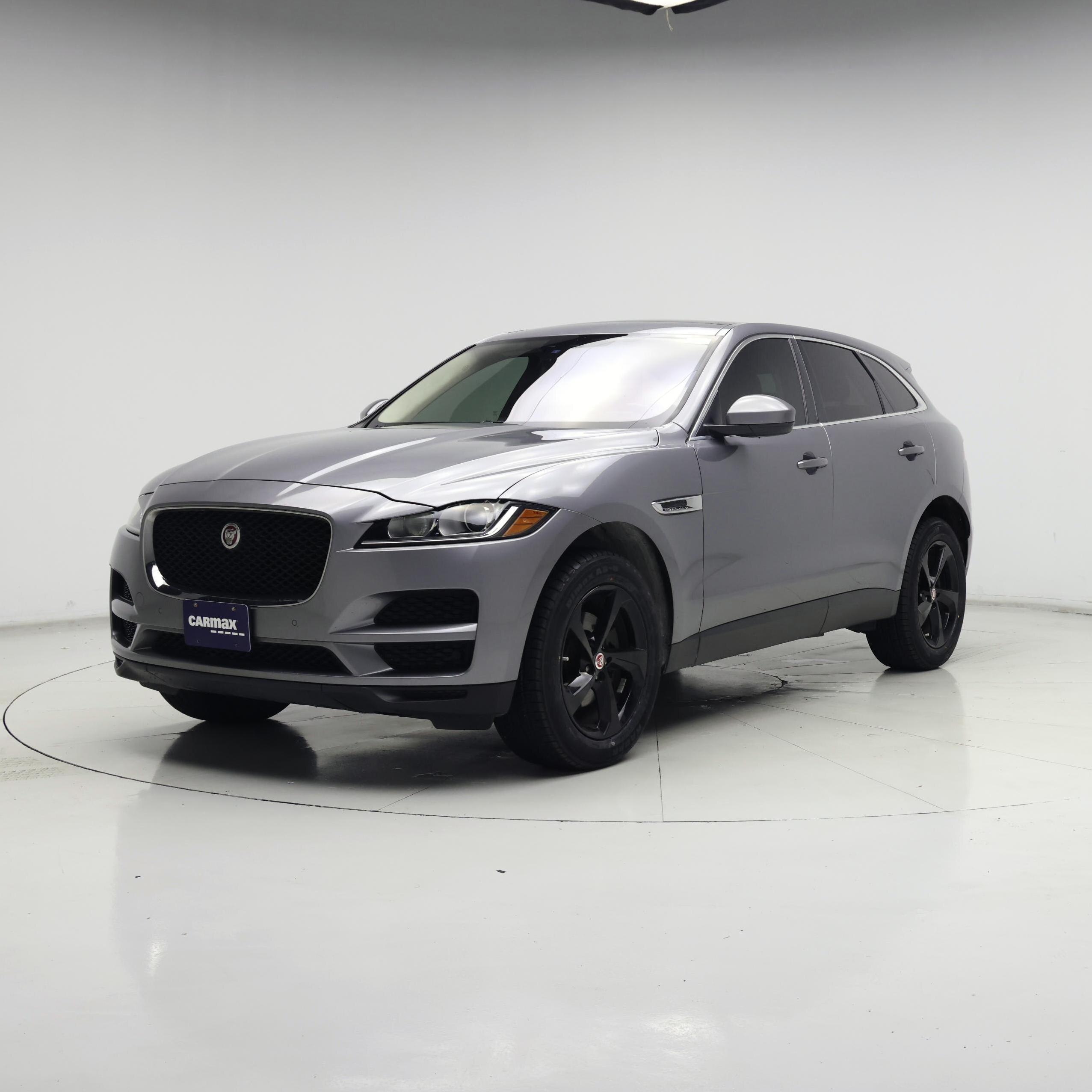 Thumbnail: 2020 Jaguar F-Pace - 4