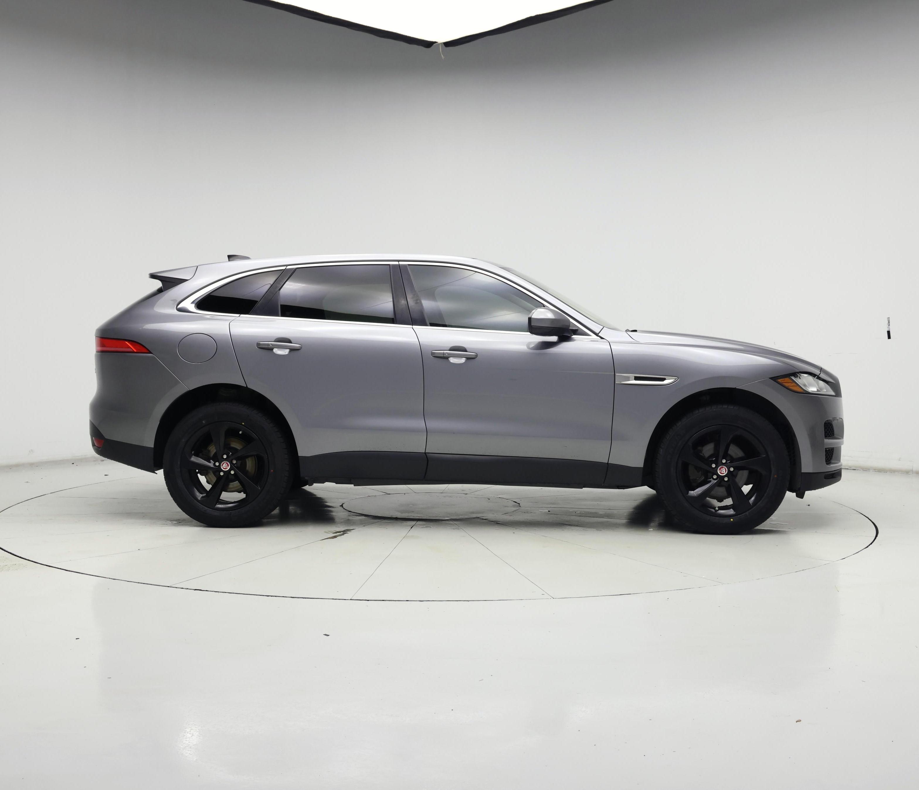 Thumbnail: 2020 Jaguar F-Pace - 7
