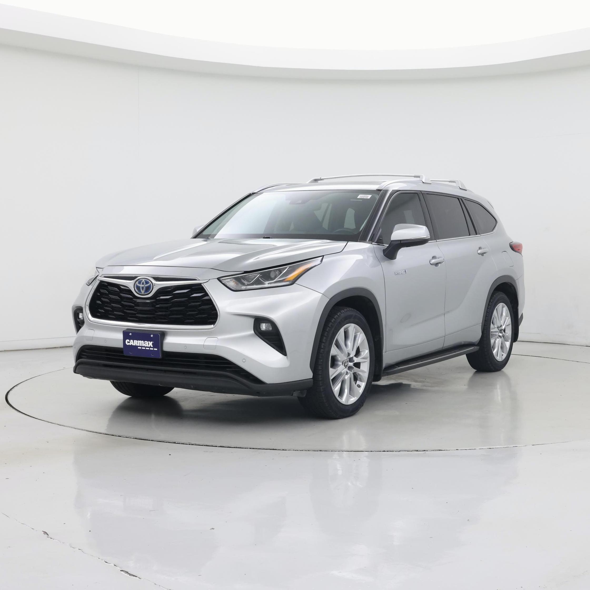 Thumbnail: 2021 Toyota Highlander - 4