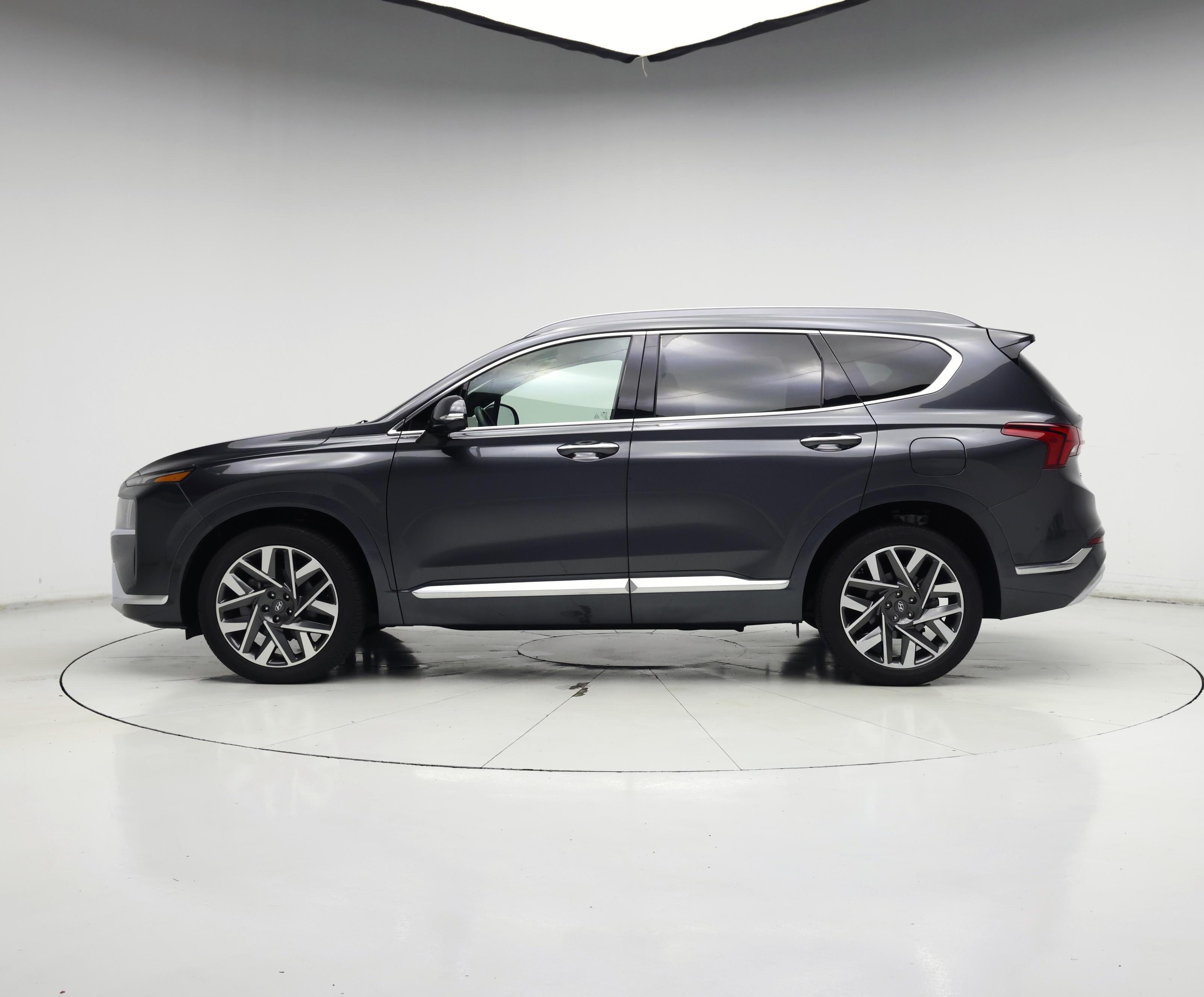 Thumbnail: 2022 Hyundai Santa Fe - 3