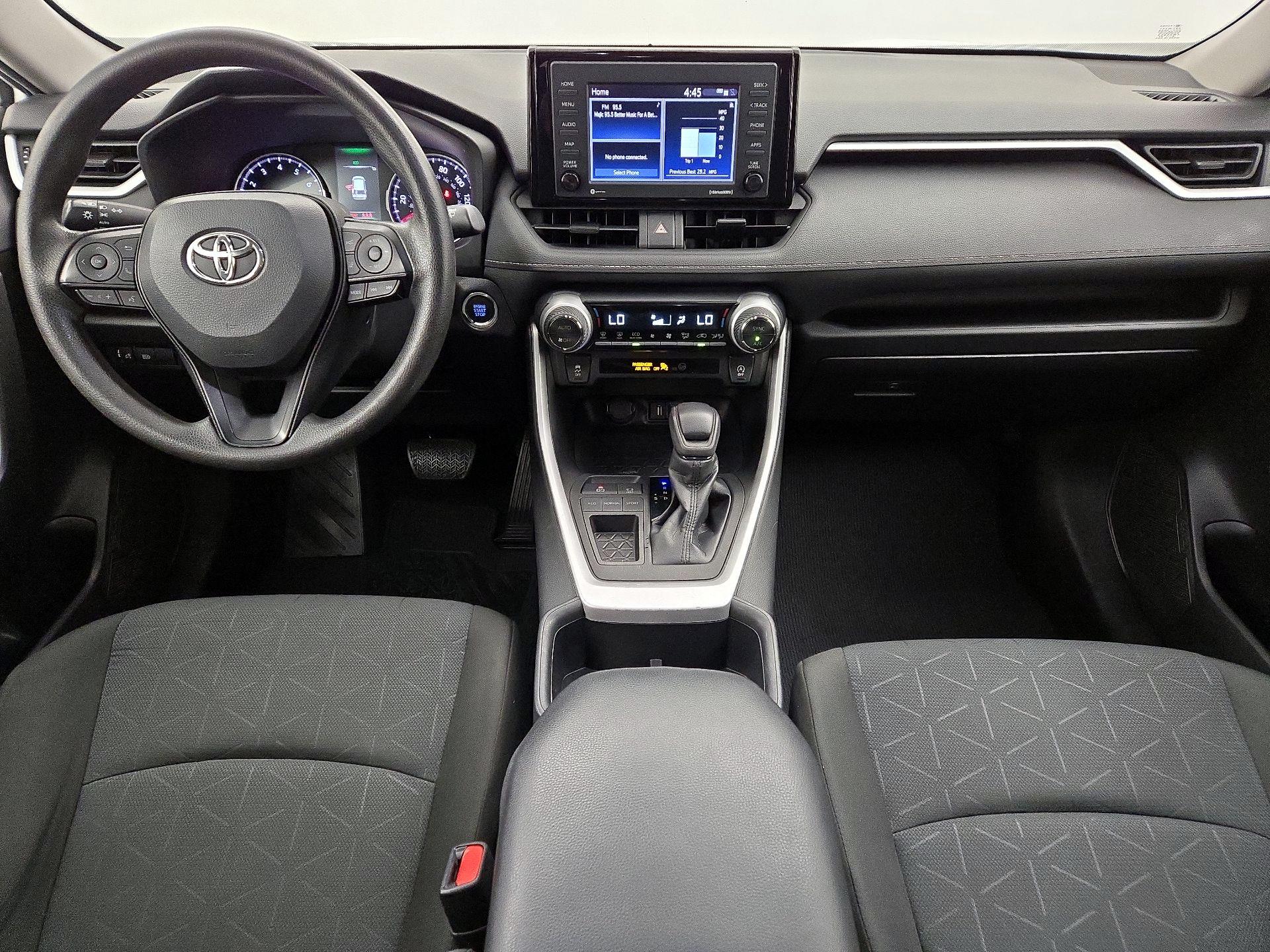 Thumbnail: 2022 Toyota RAV4 - 9