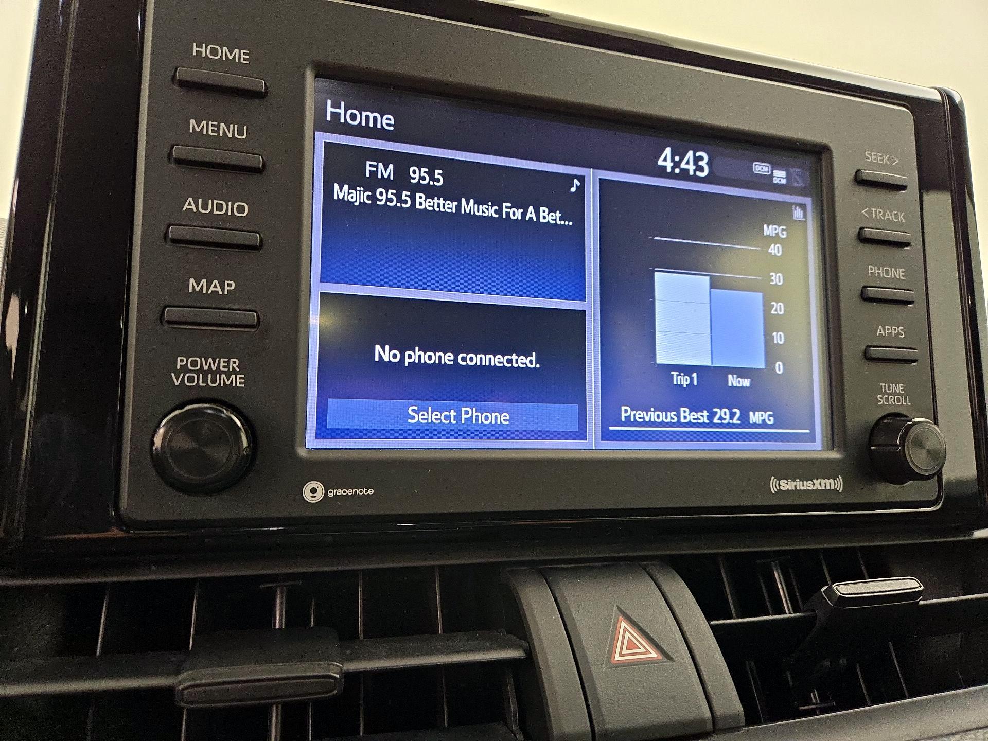 Thumbnail: 2022 Toyota RAV4 - 15