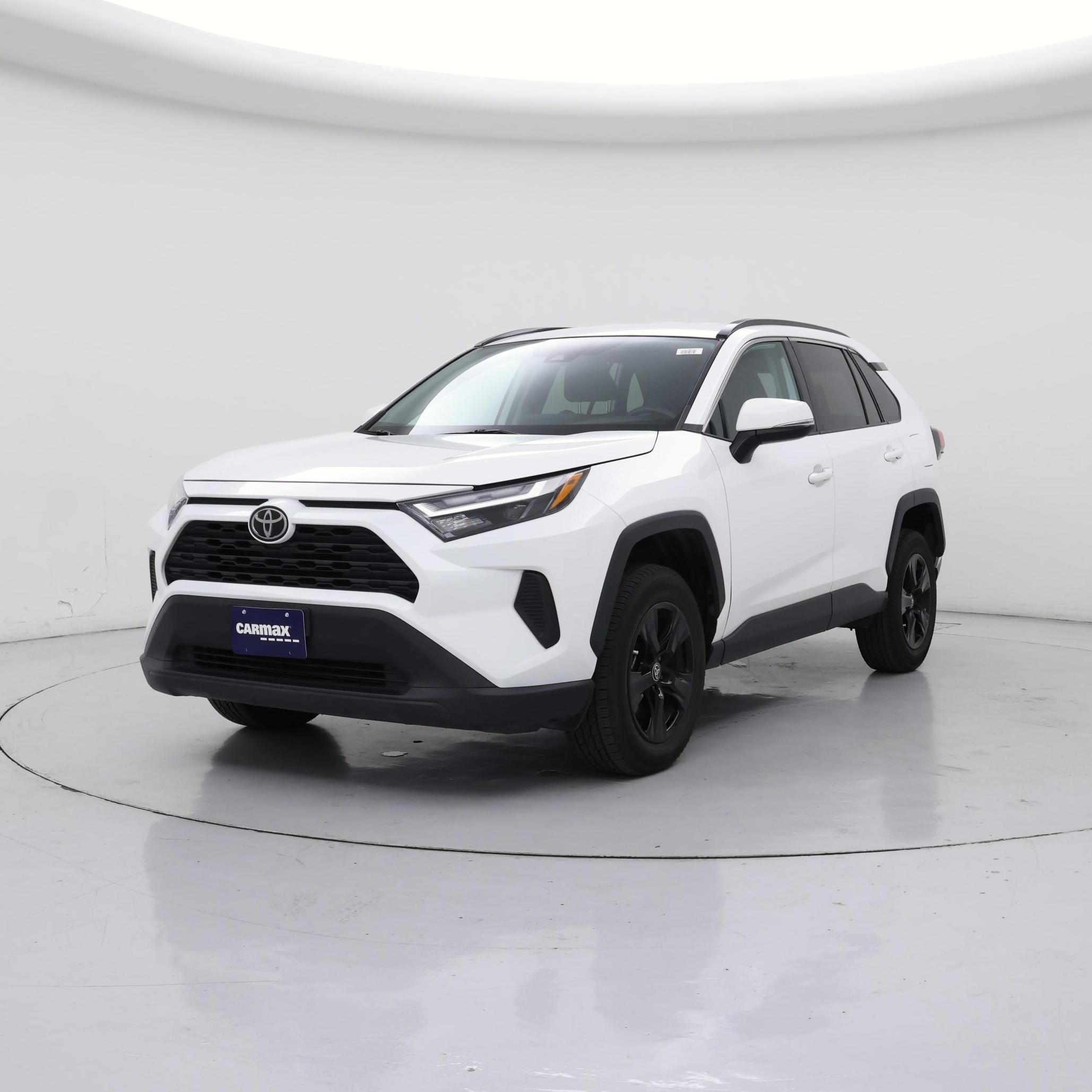 Thumbnail: 2022 Toyota RAV4 - 4