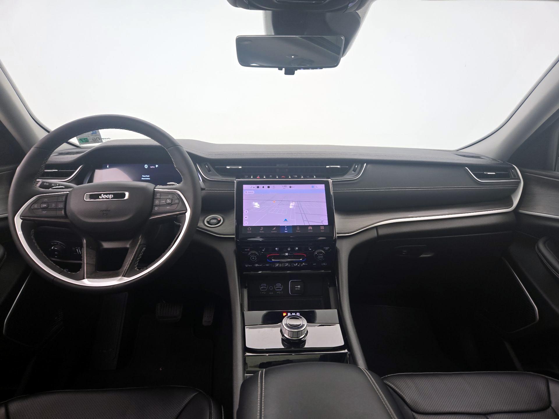 Thumbnail: 2023 Jeep Grand Cherokee - 9