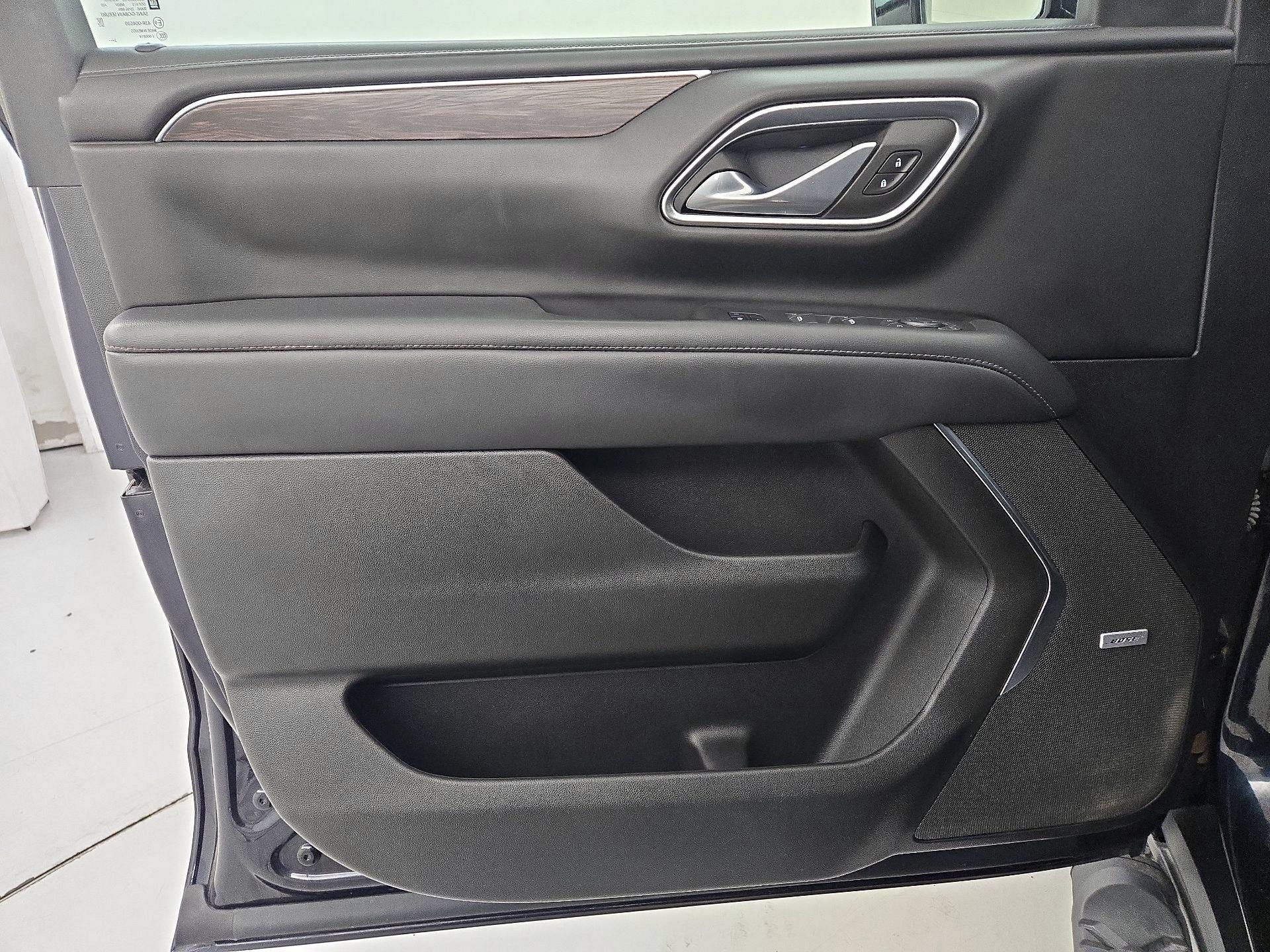 Thumbnail: 2023 Chevrolet Tahoe - 12