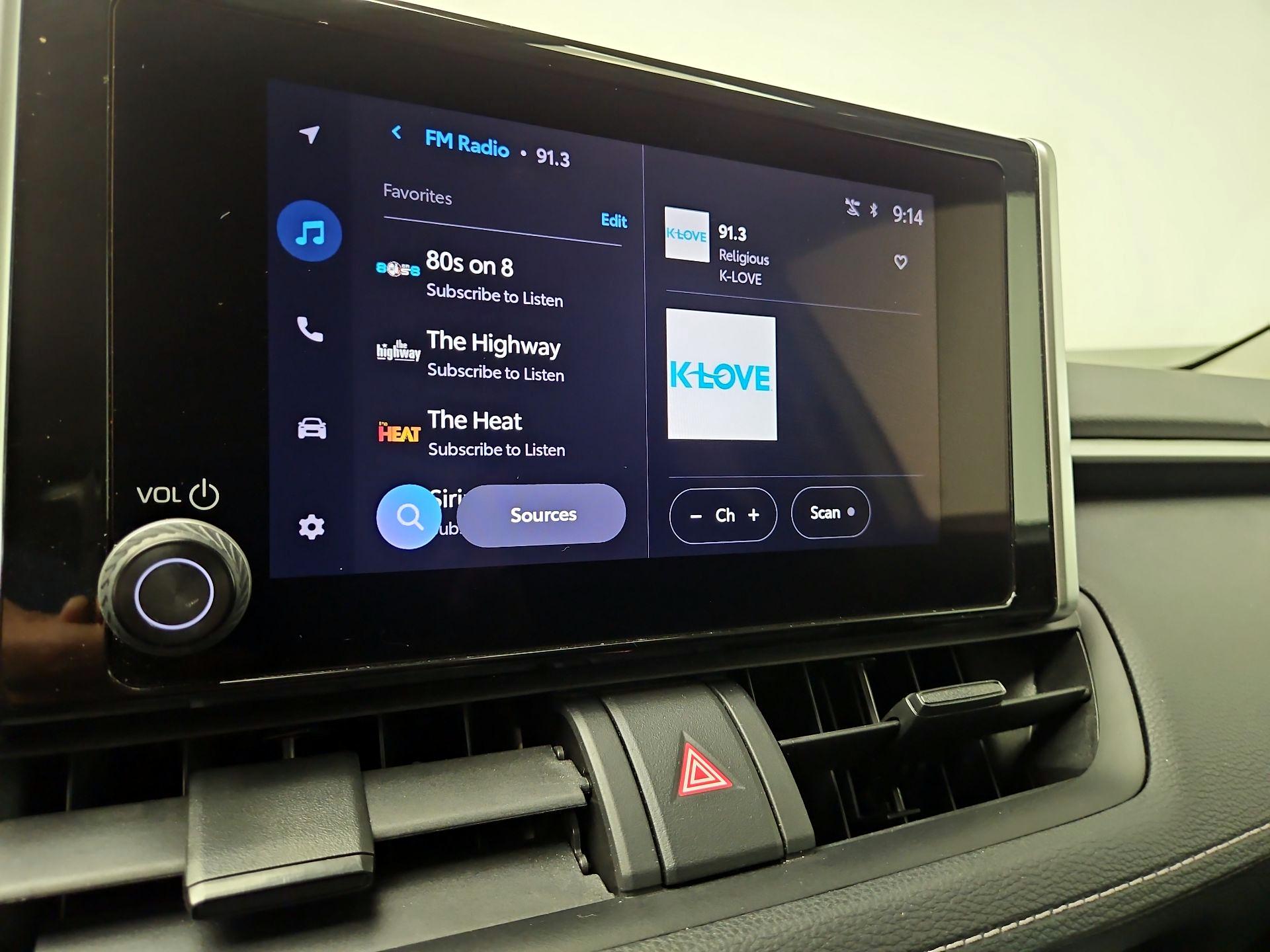 Thumbnail: 2024 Toyota RAV4 - 15