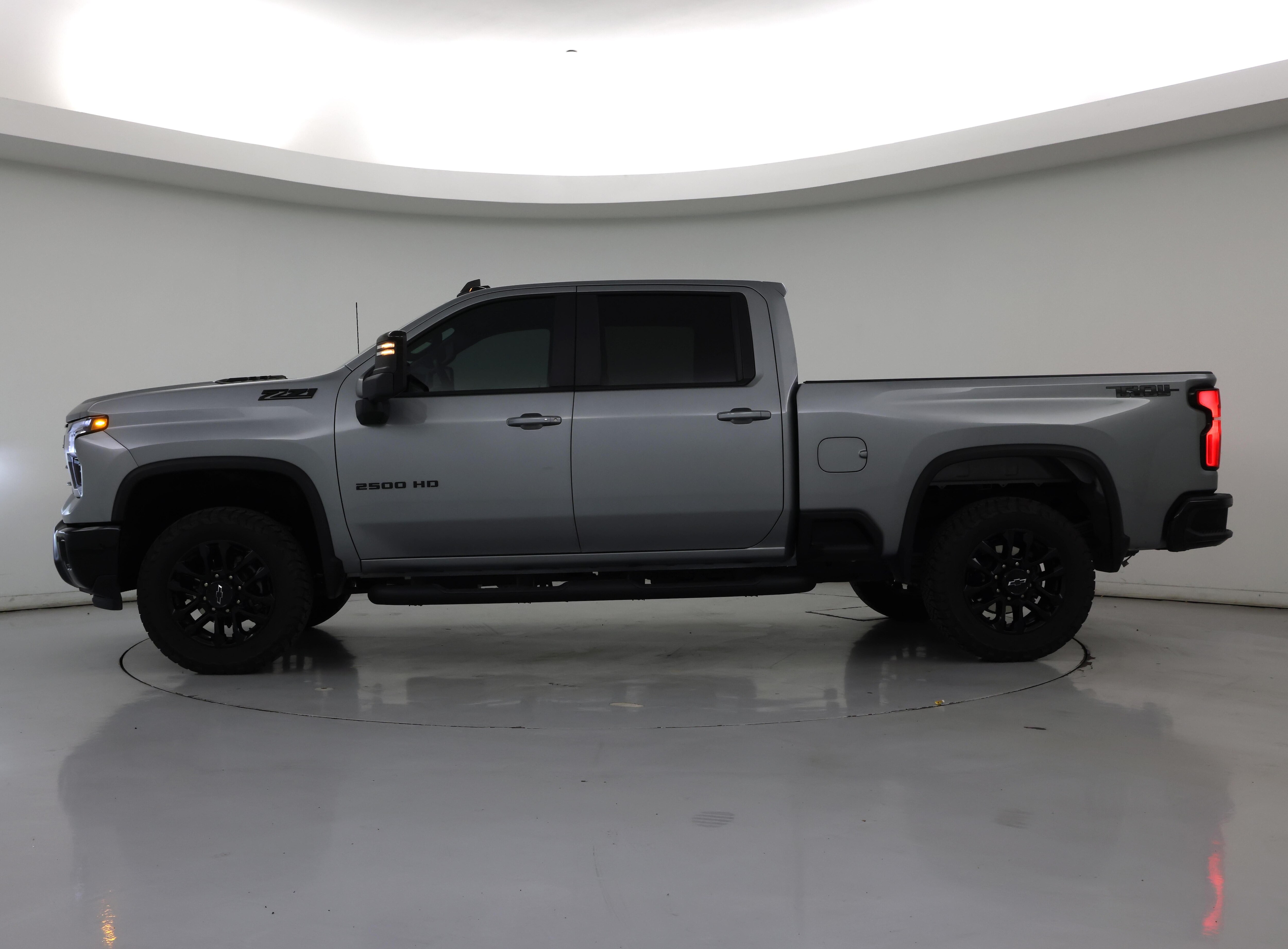 Thumbnail: 2025 Chevrolet Silverado 2500 - 3