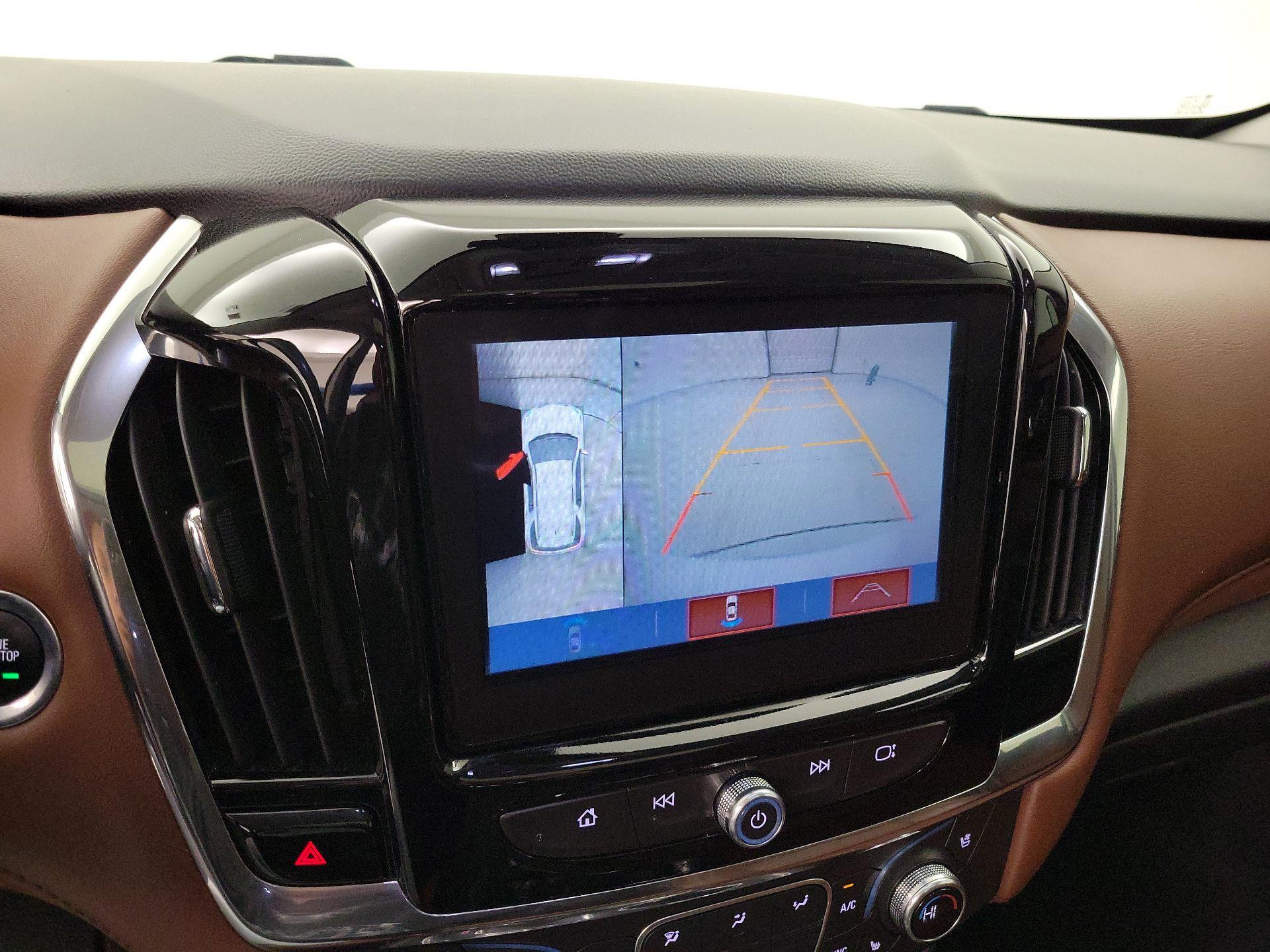 Thumbnail: 2018 Chevrolet Traverse - 15