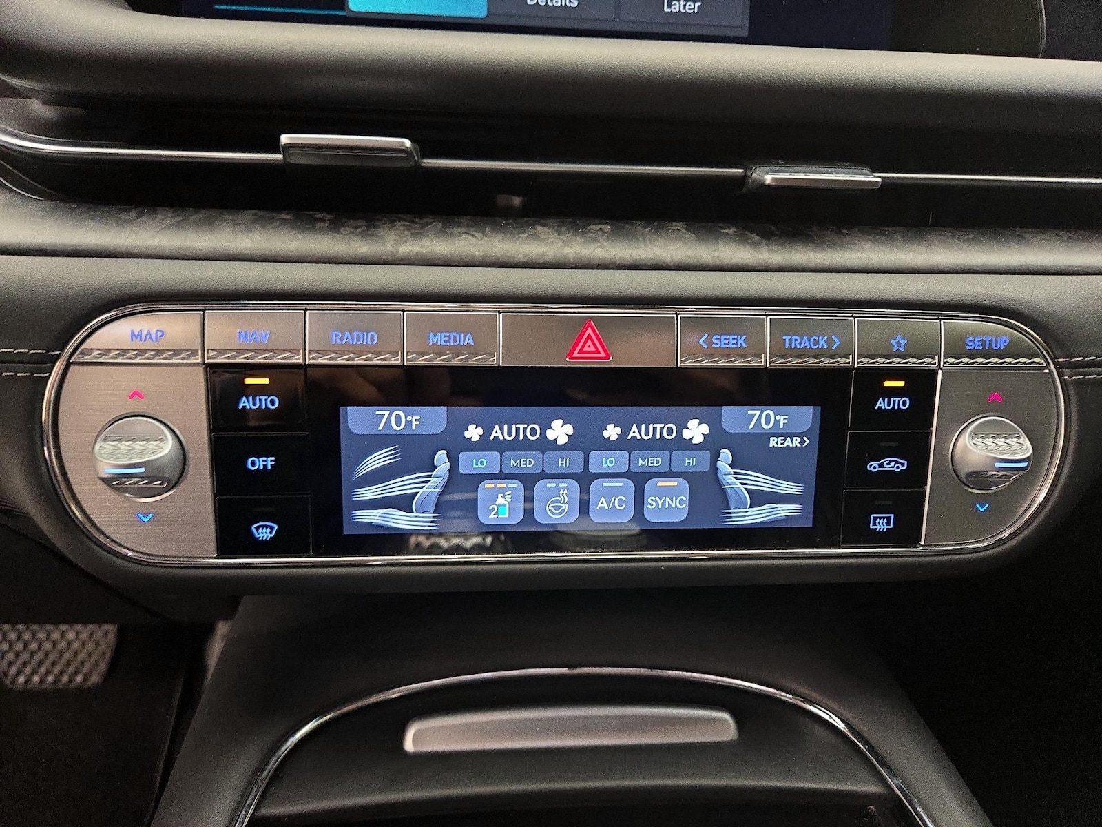 2023 GENESIS G90 Base - Photo 18