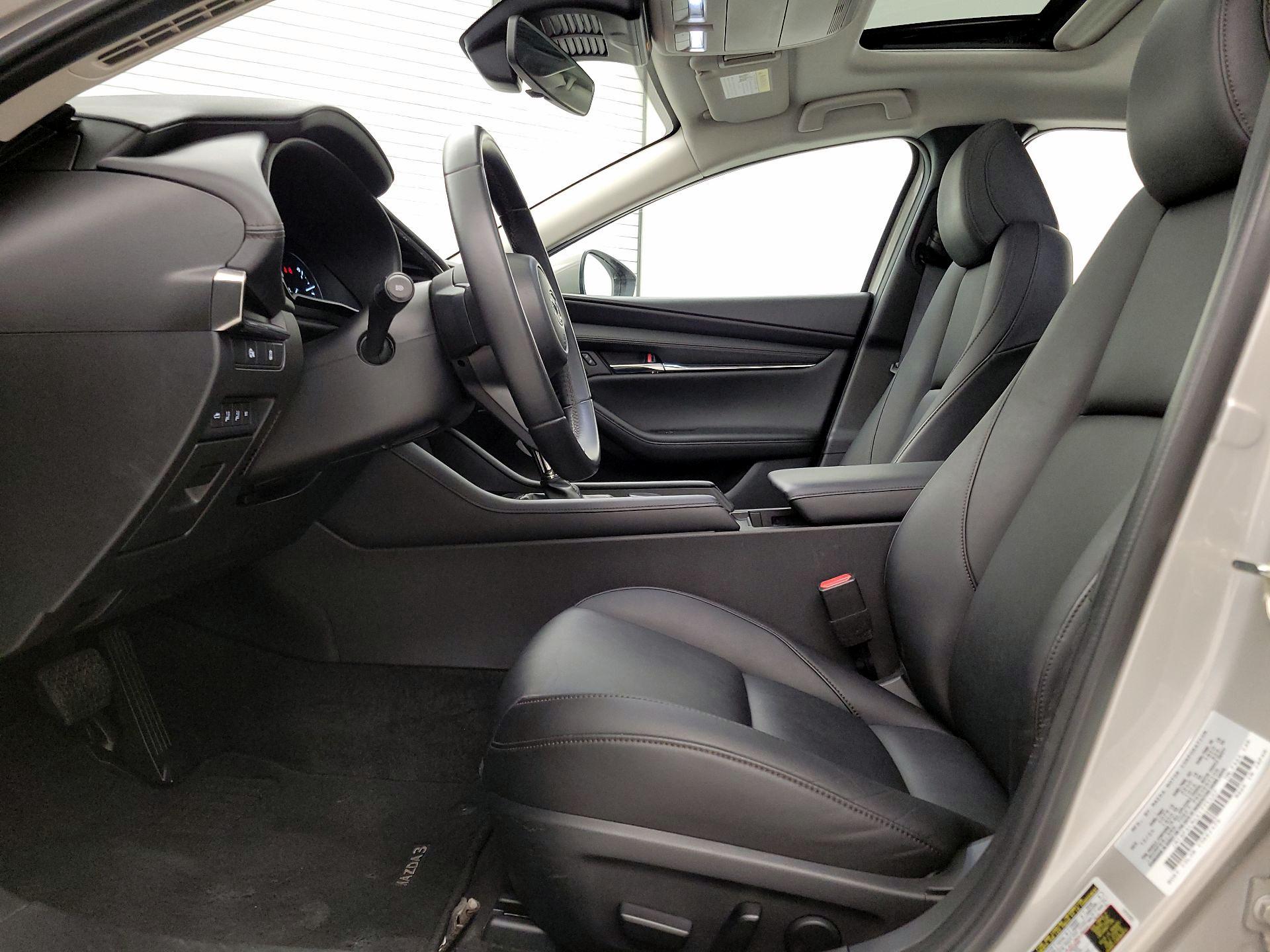 Thumbnail: 2025 Mazda Mazda3 - 11