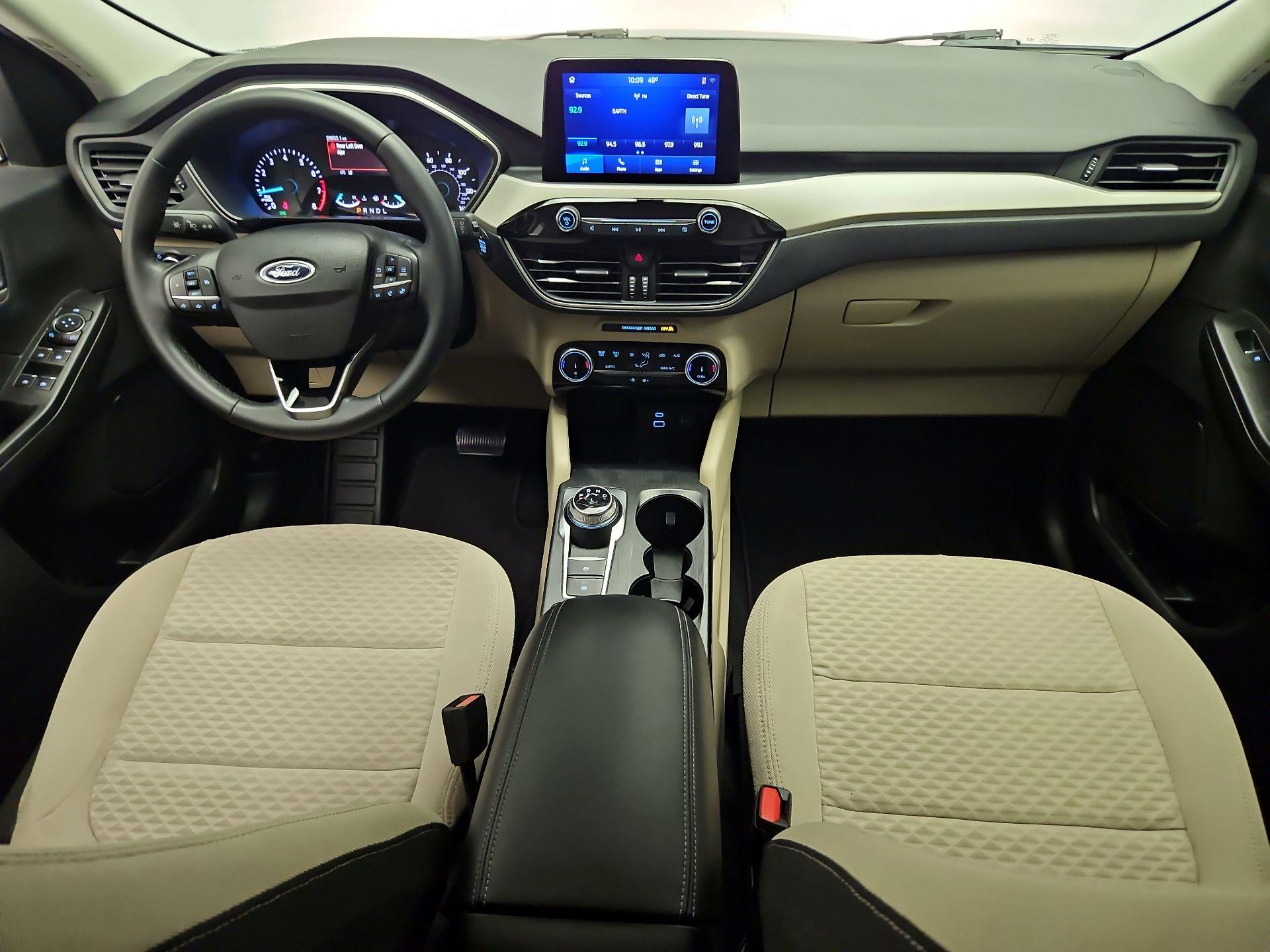 Thumbnail: 2022 Ford Escape - 9