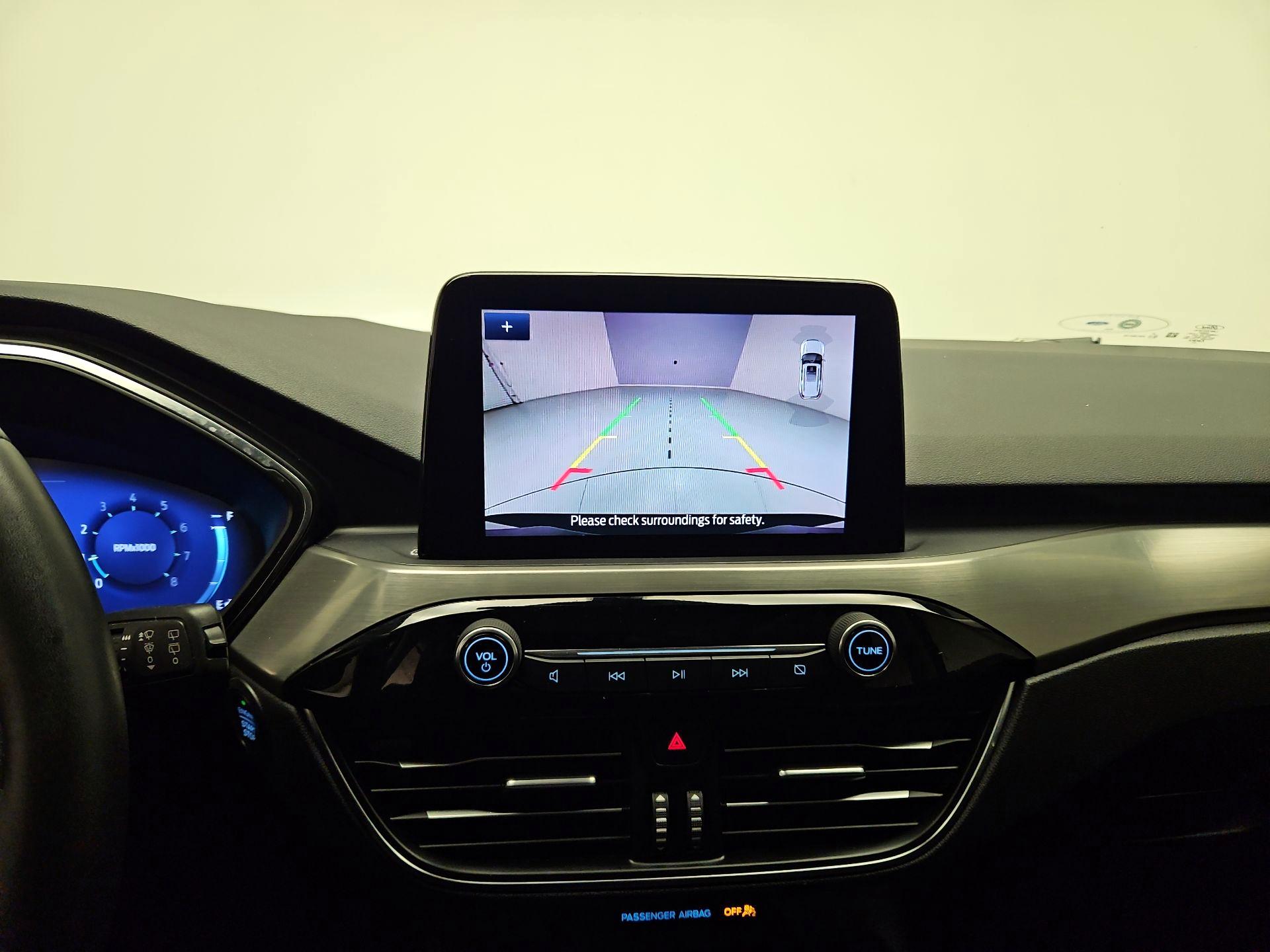 Thumbnail: 2022 Ford Escape - 14