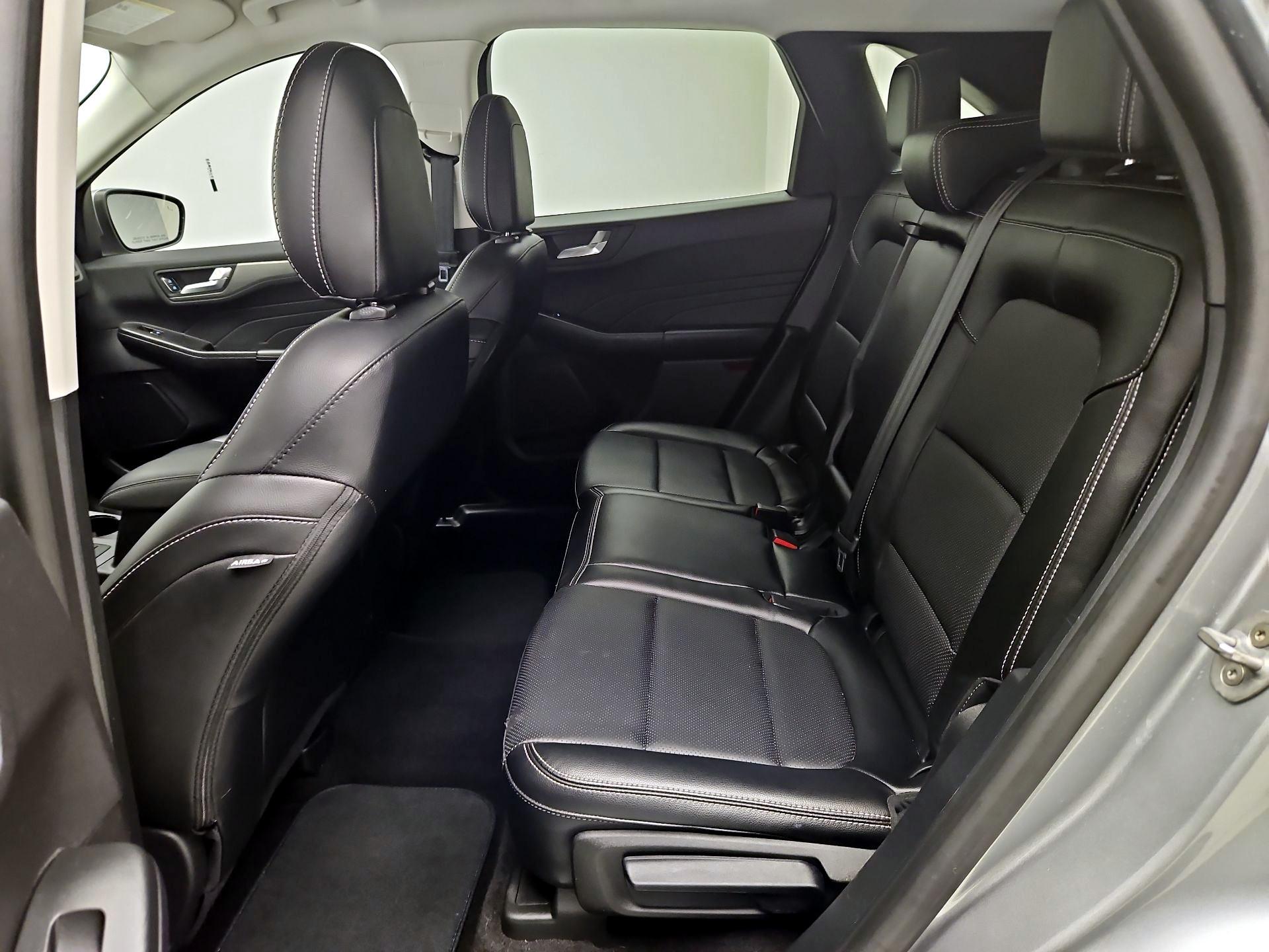 Thumbnail: 2022 Ford Escape - 18