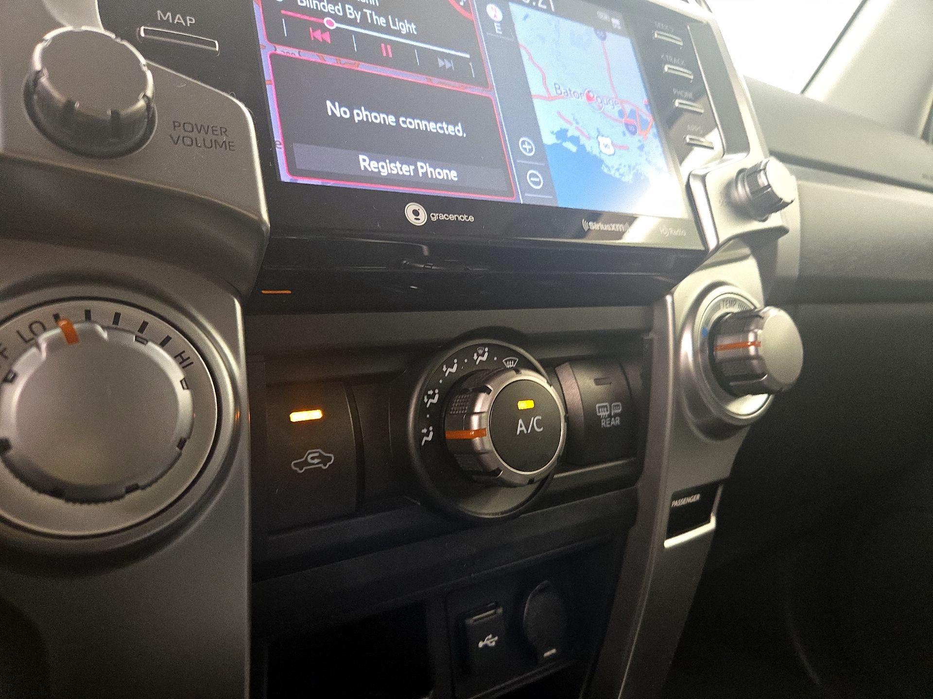 Thumbnail: 2022 Toyota 4Runner - 16