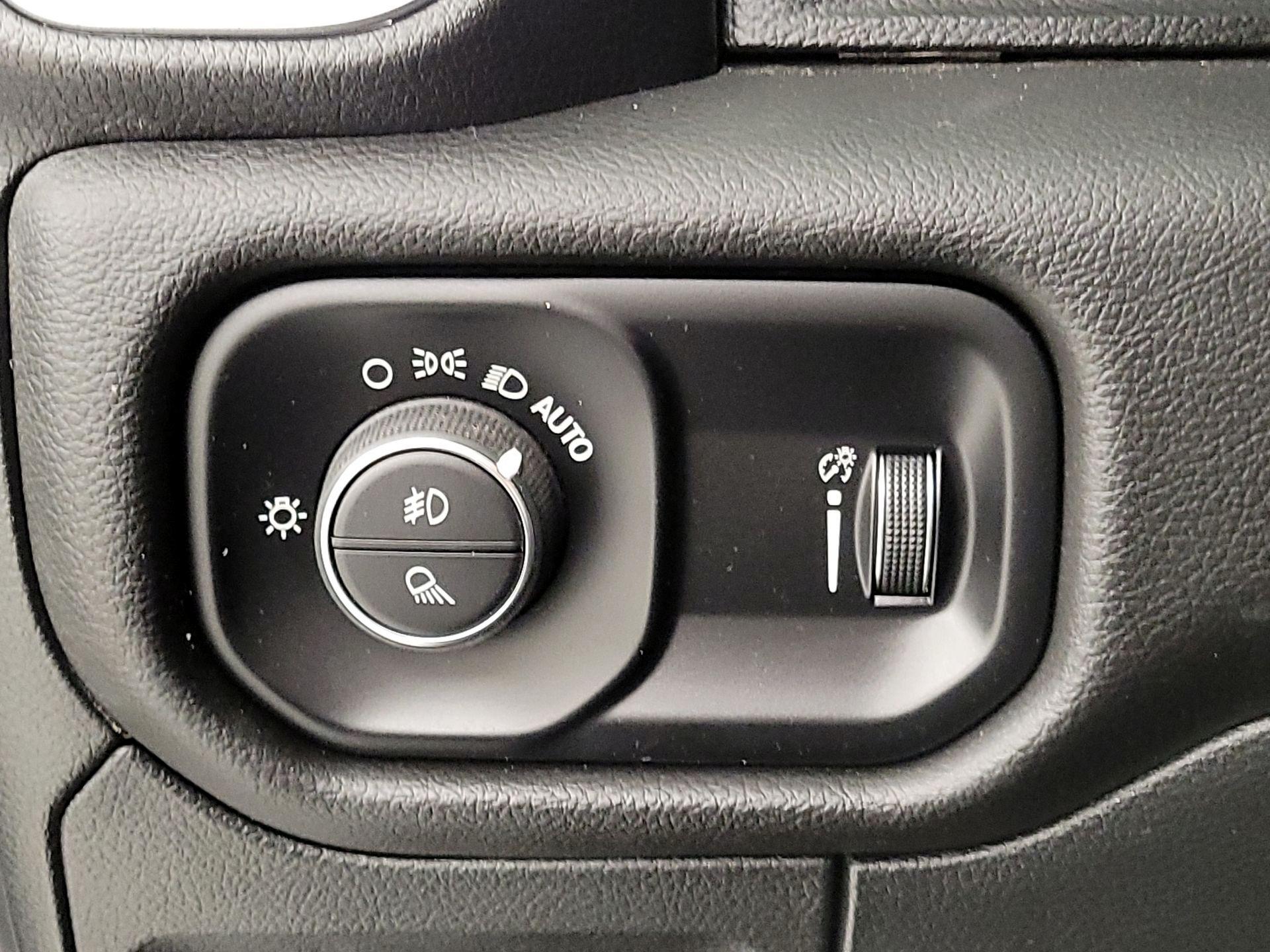 Thumbnail: 2023 RAM 1500 - 13