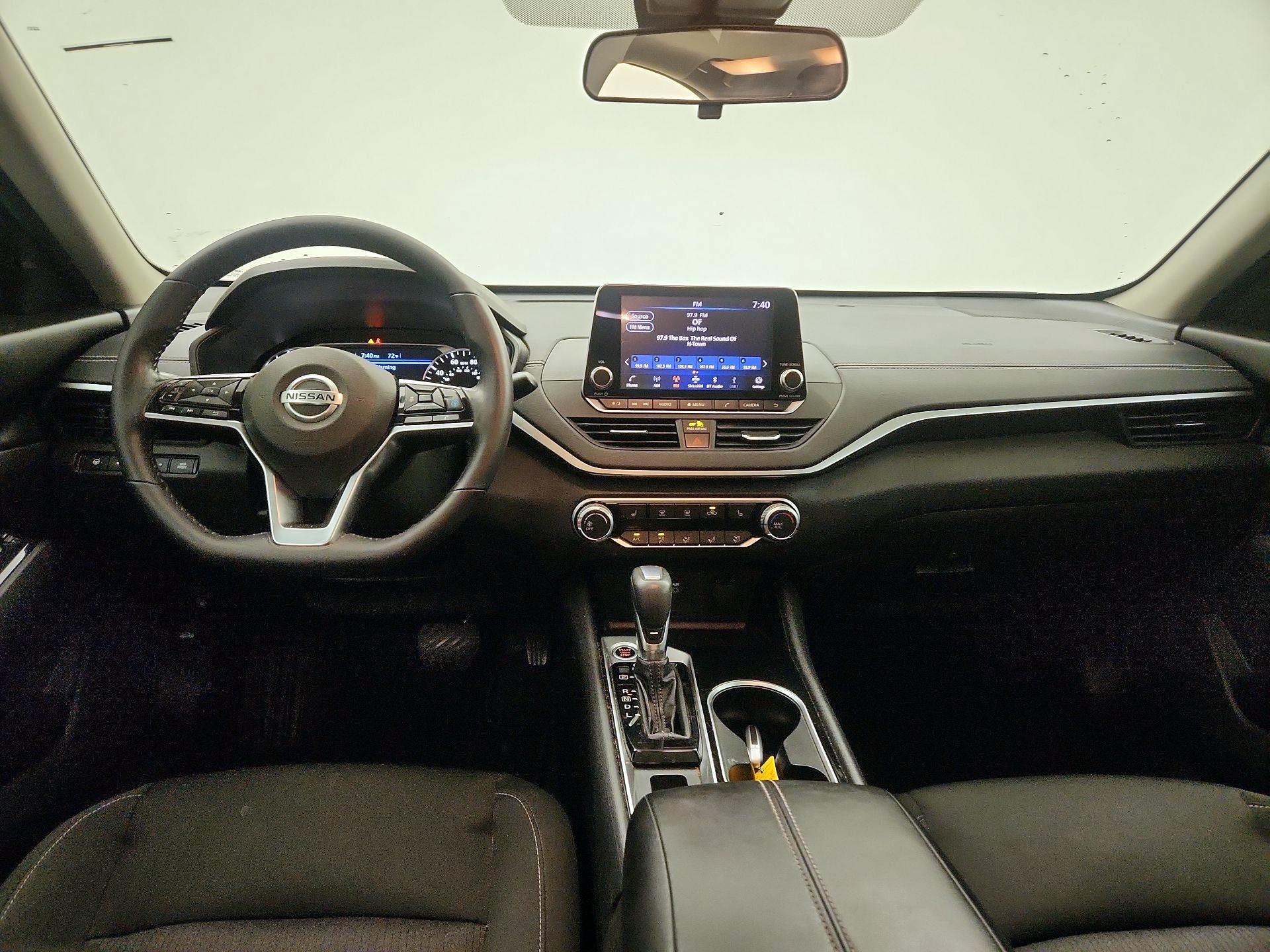 Thumbnail: 2021 Nissan Altima - 9