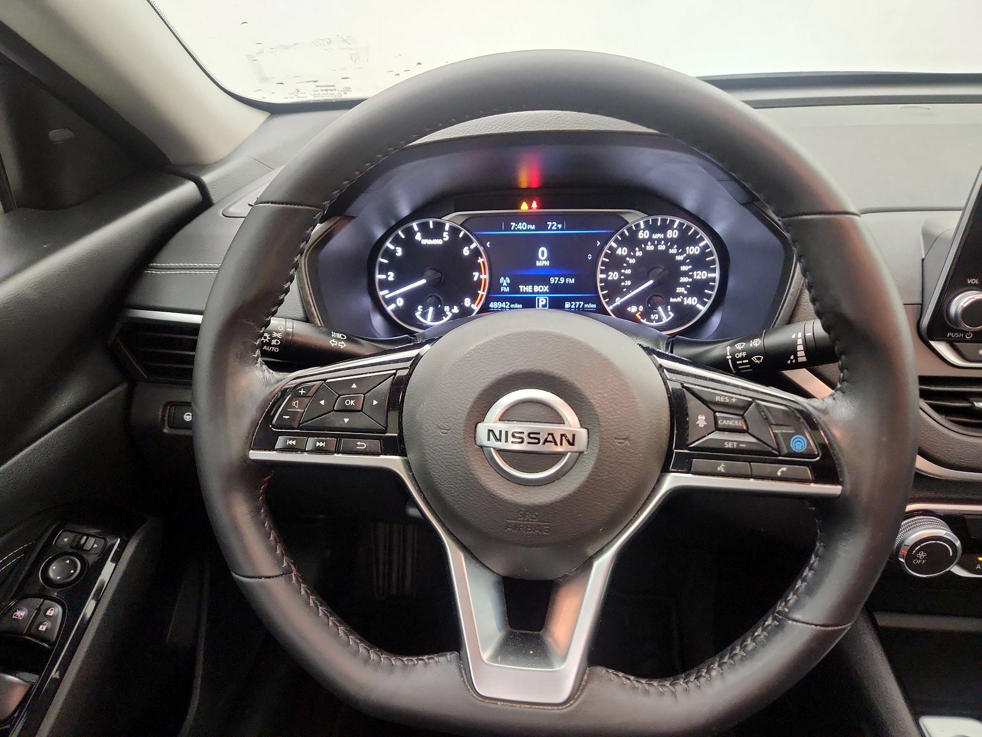 Thumbnail: 2021 Nissan Altima - 10