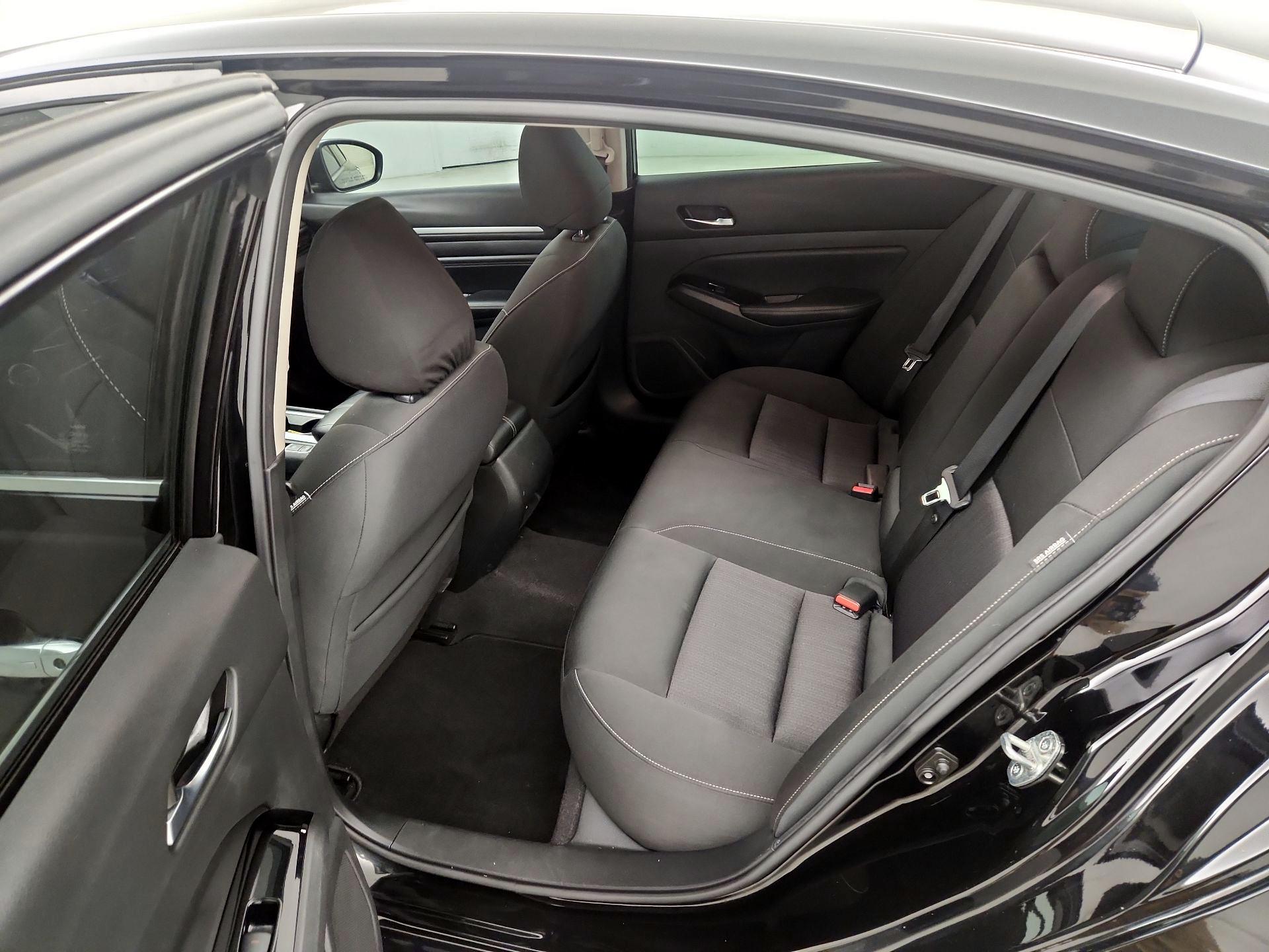 Thumbnail: 2021 Nissan Altima - 20